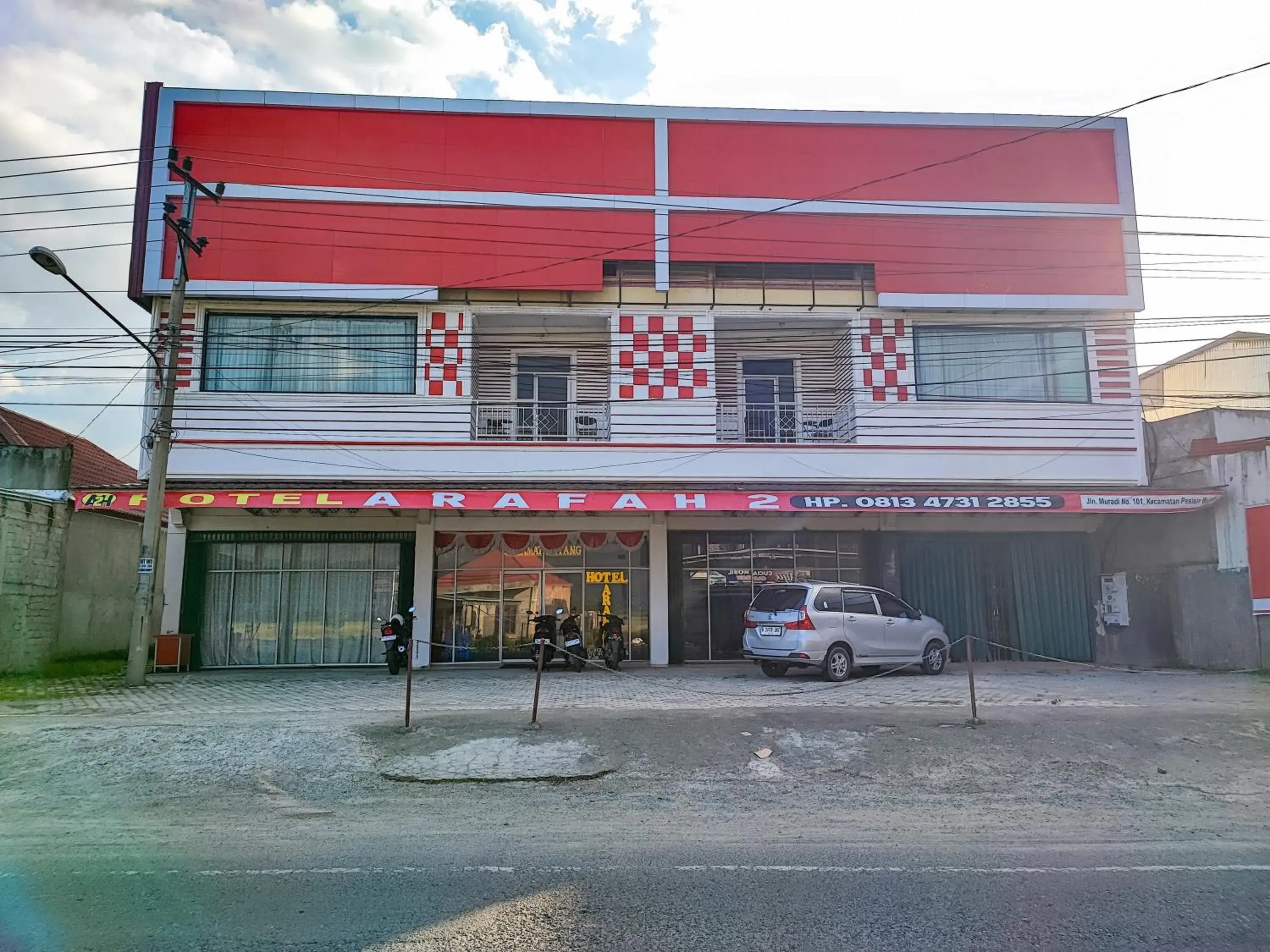 Property building in RedDoorz @ Arafah Hotel 2 Sungai Penuh Kerinci Property building in RedDoorz @ Arafah Hotel 2 Sungai Penuh Kerinci