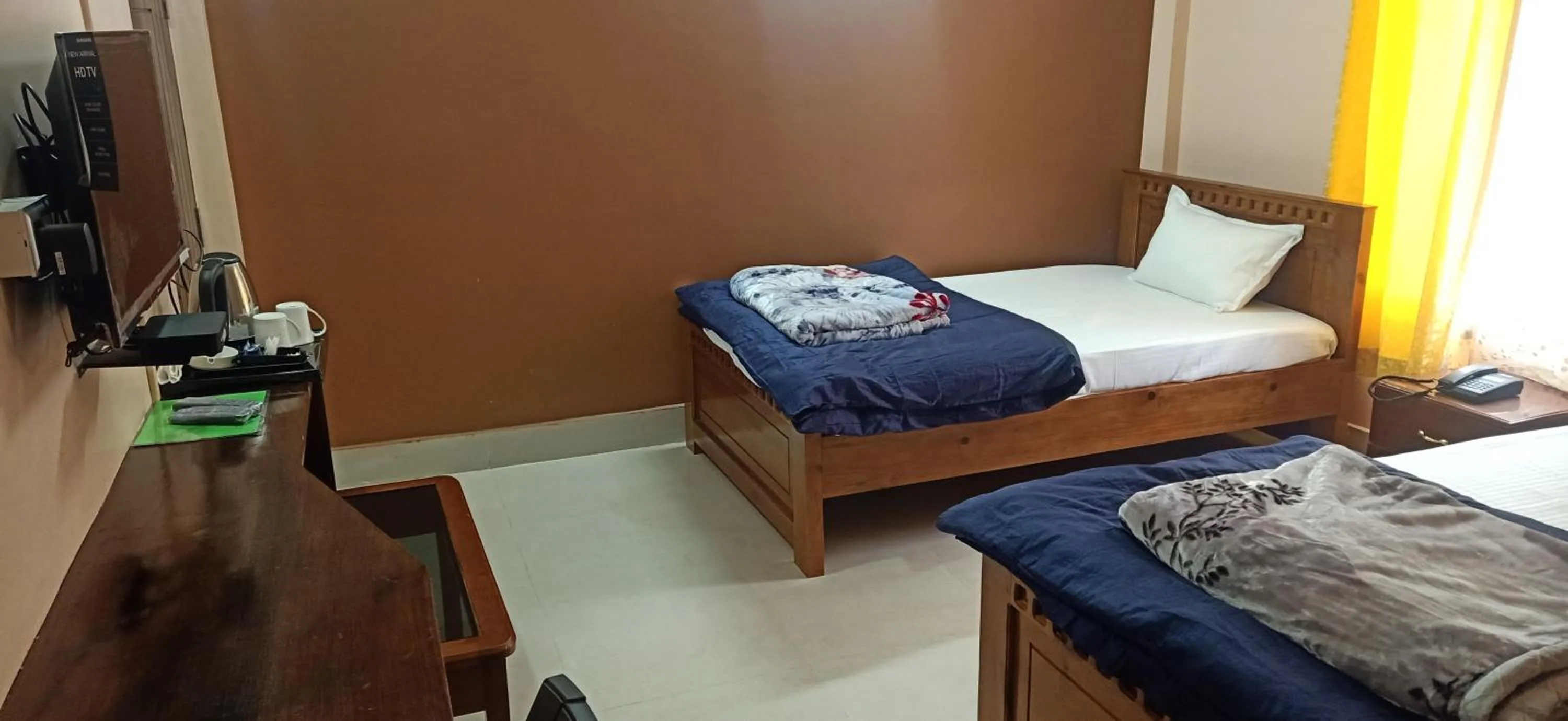 Bed in Hotel Deysal Noora