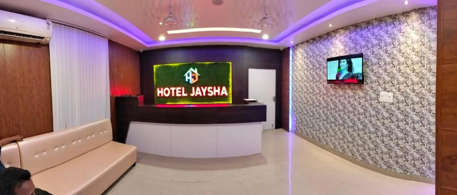 Lobby or reception in Hotel Jaysha