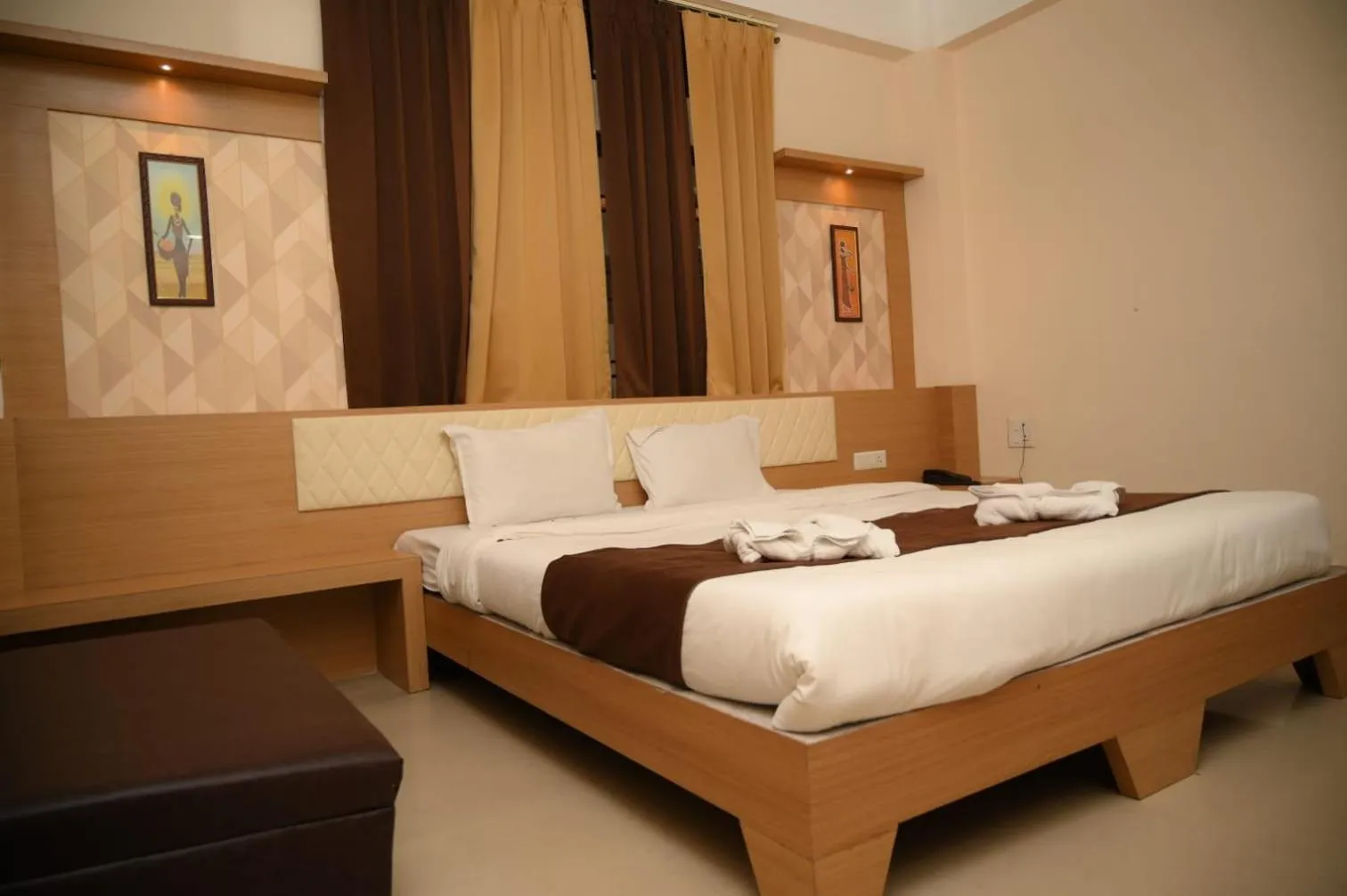 Photo of the whole room in Hotel Jaysha