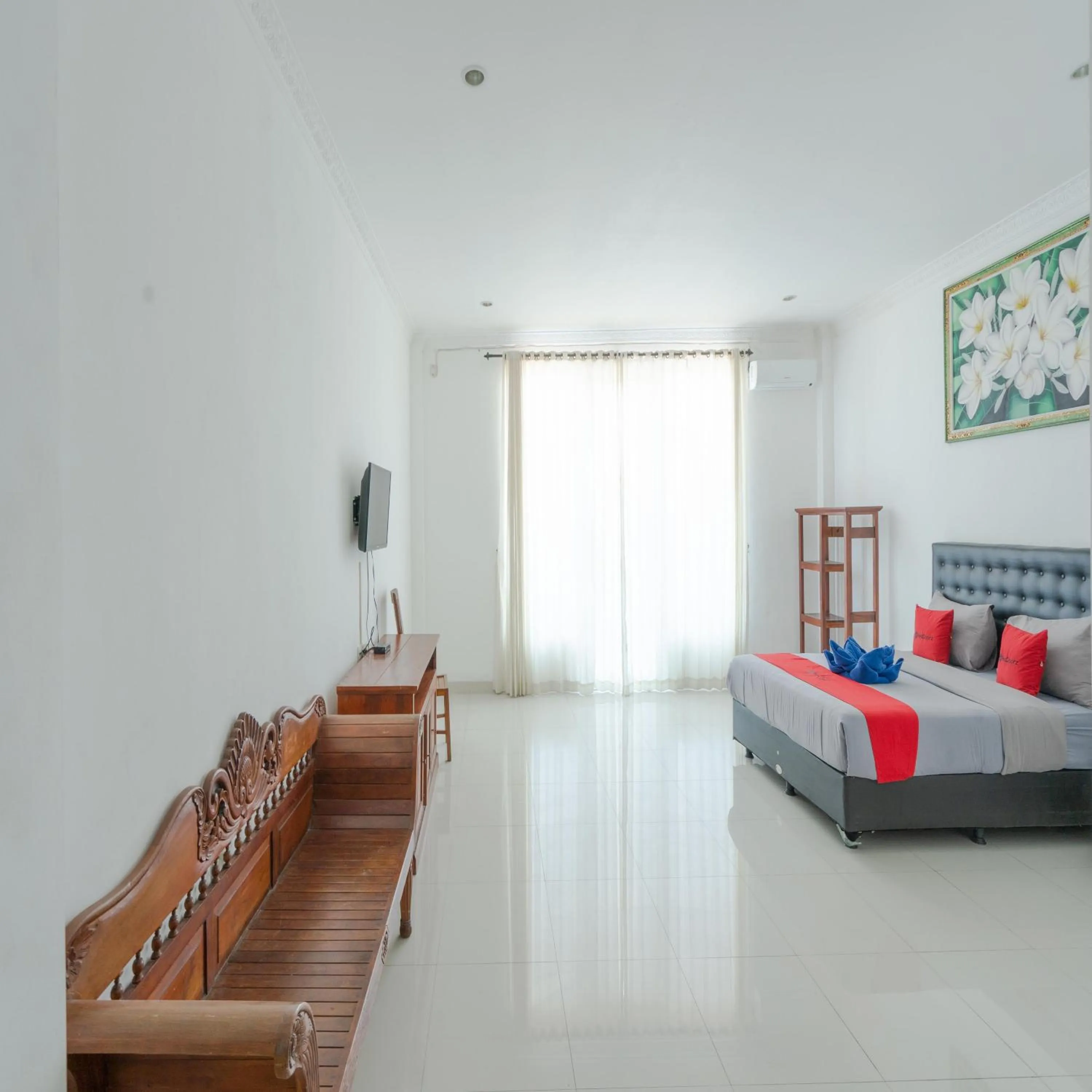 Bedroom in RedDoorz @ Uluwatu Suites