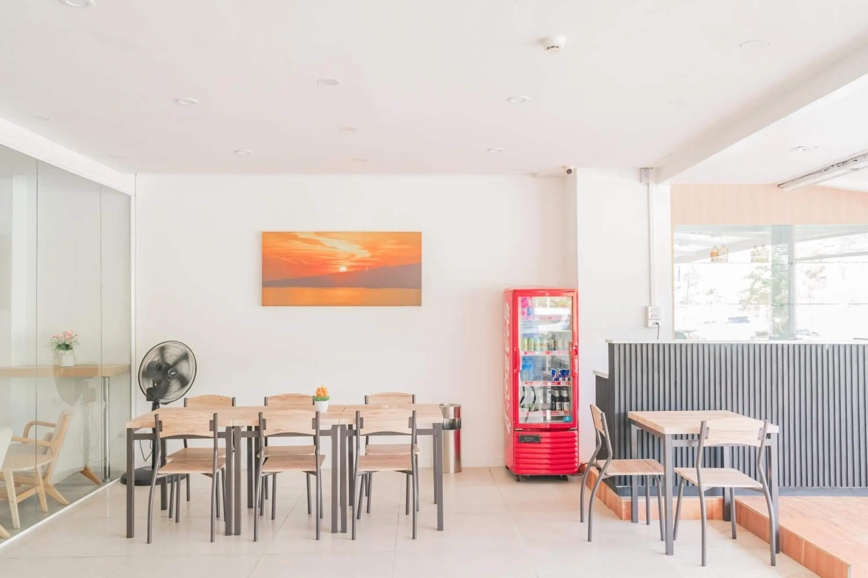 Restaurant/places to eat in Patong Diamond Hotel Restaurant/places to eat in Patong Diamond Hotel