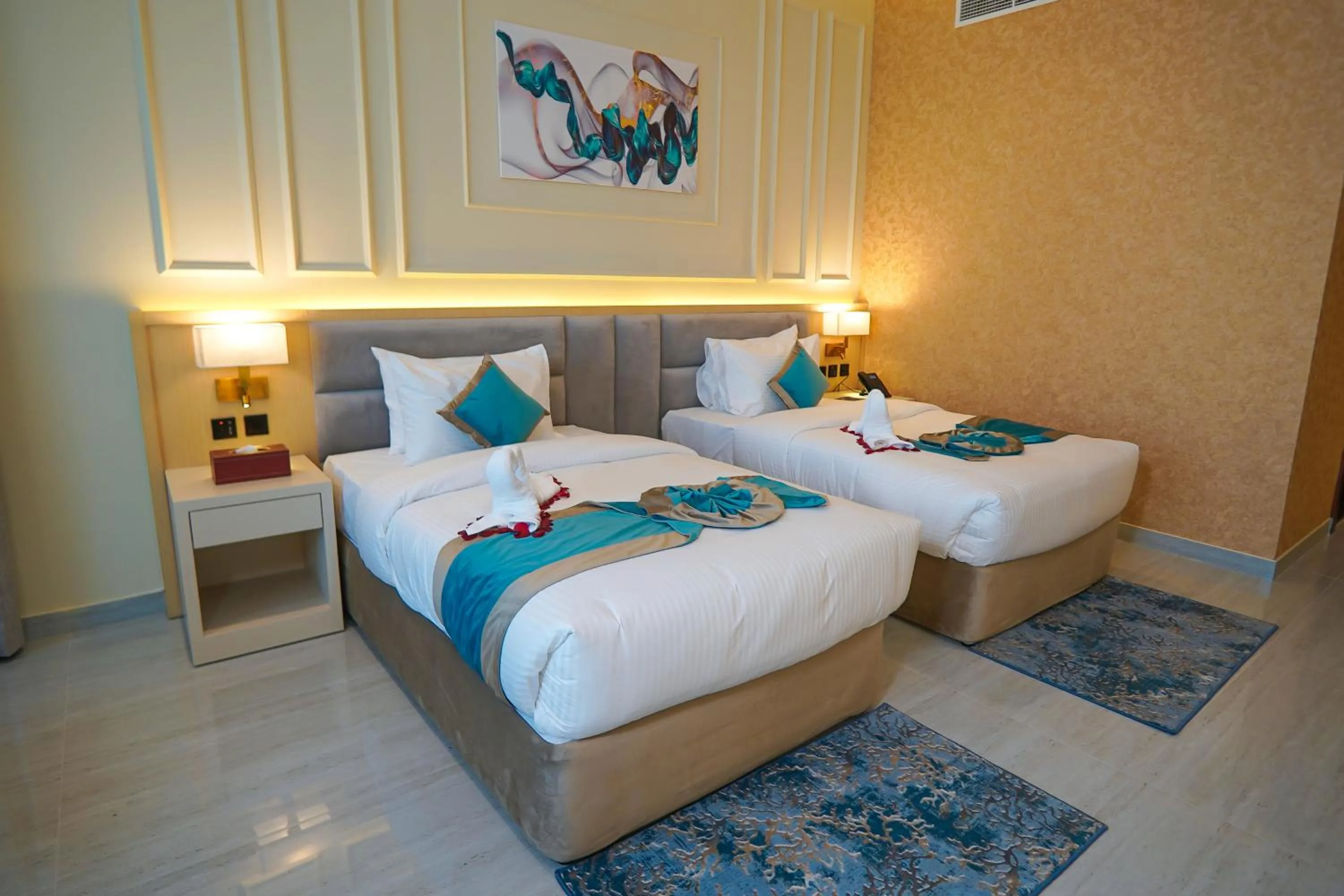 Bed in Concorde Creek View Hotel Bur Dubai