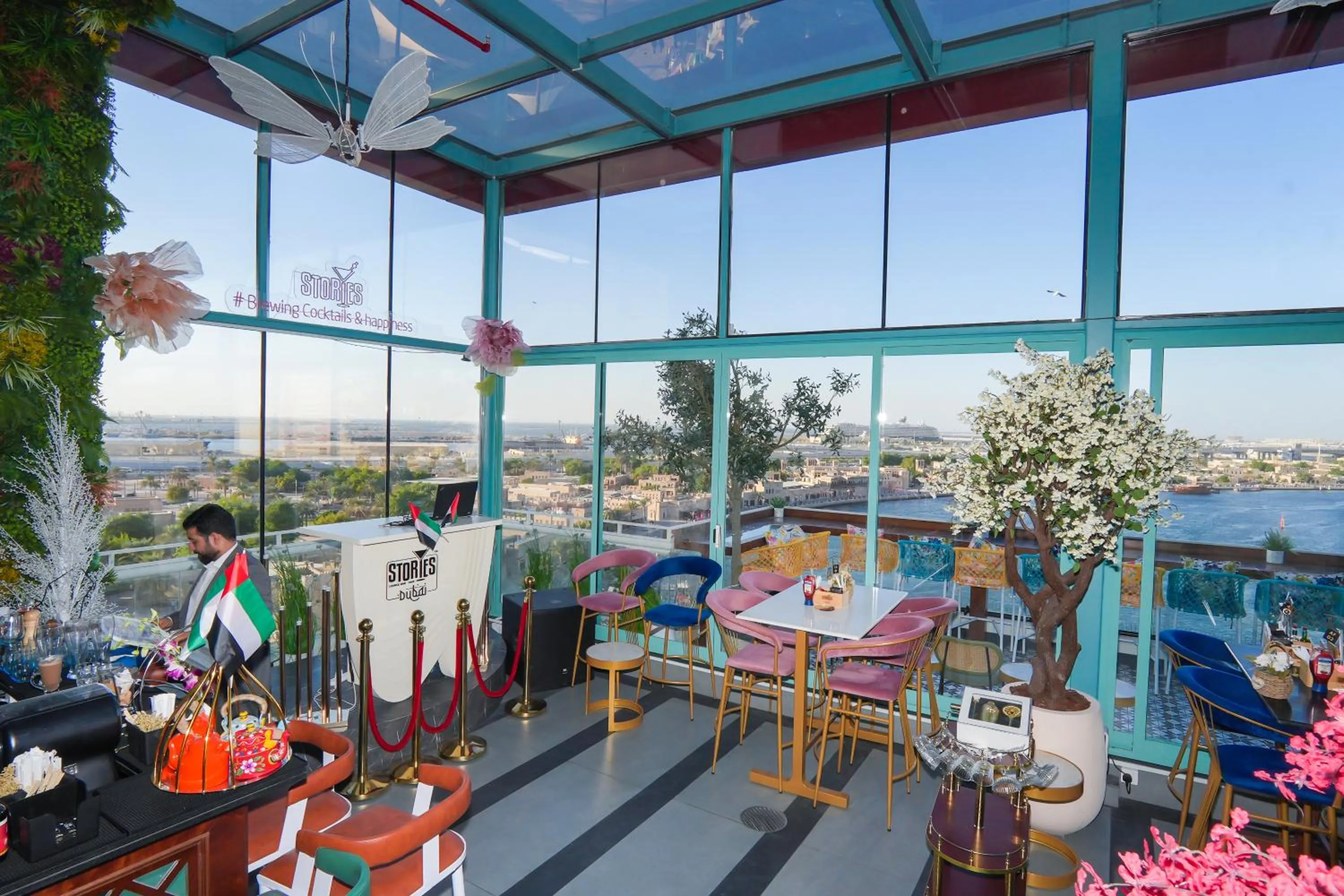 Restaurant/places to eat in Concorde Creek View Hotel Bur Dubai