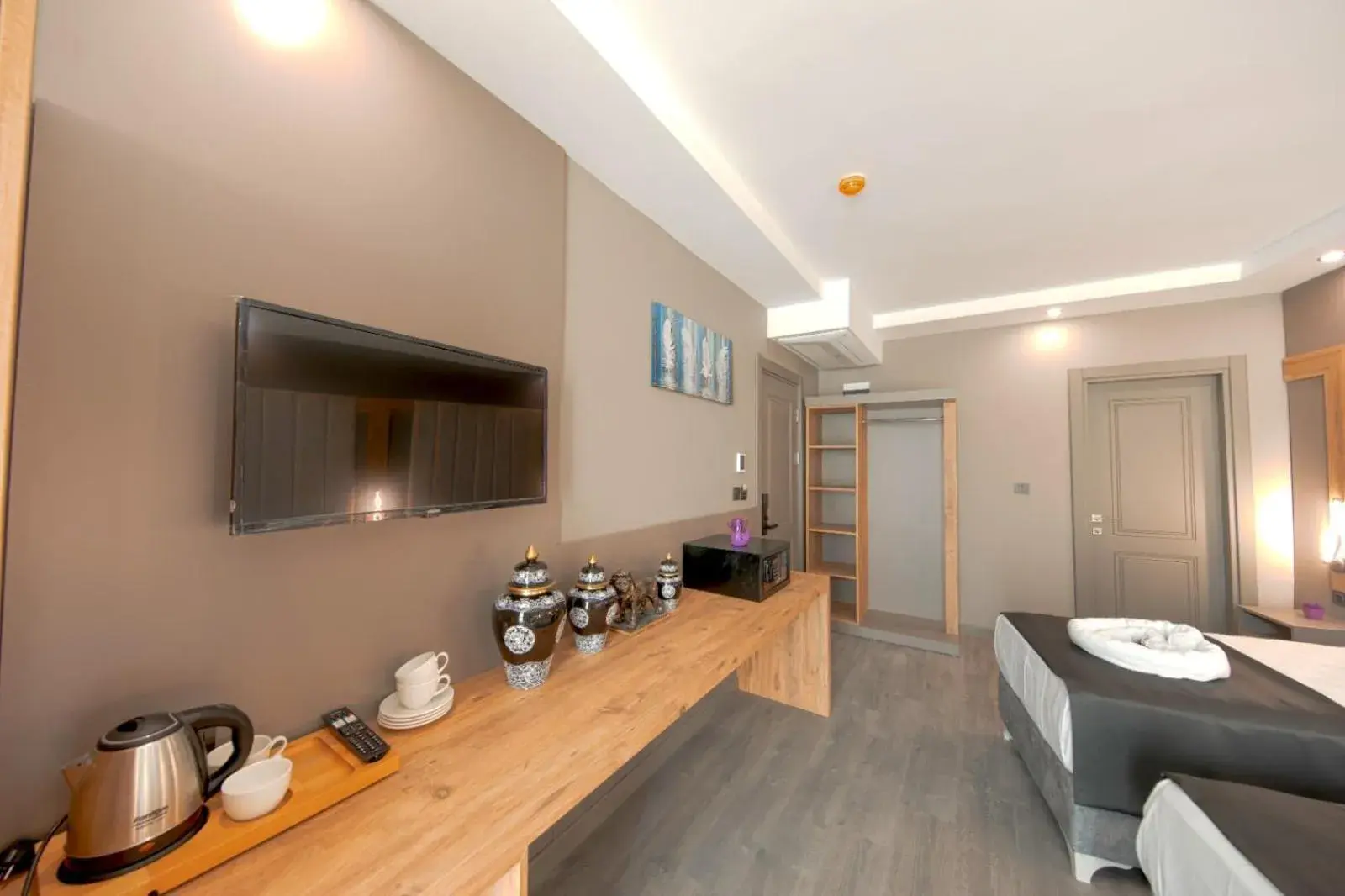 TV and multimedia in İstanbul City Airport Hotel TV and multimedia in İstanbul City Airport Hotel