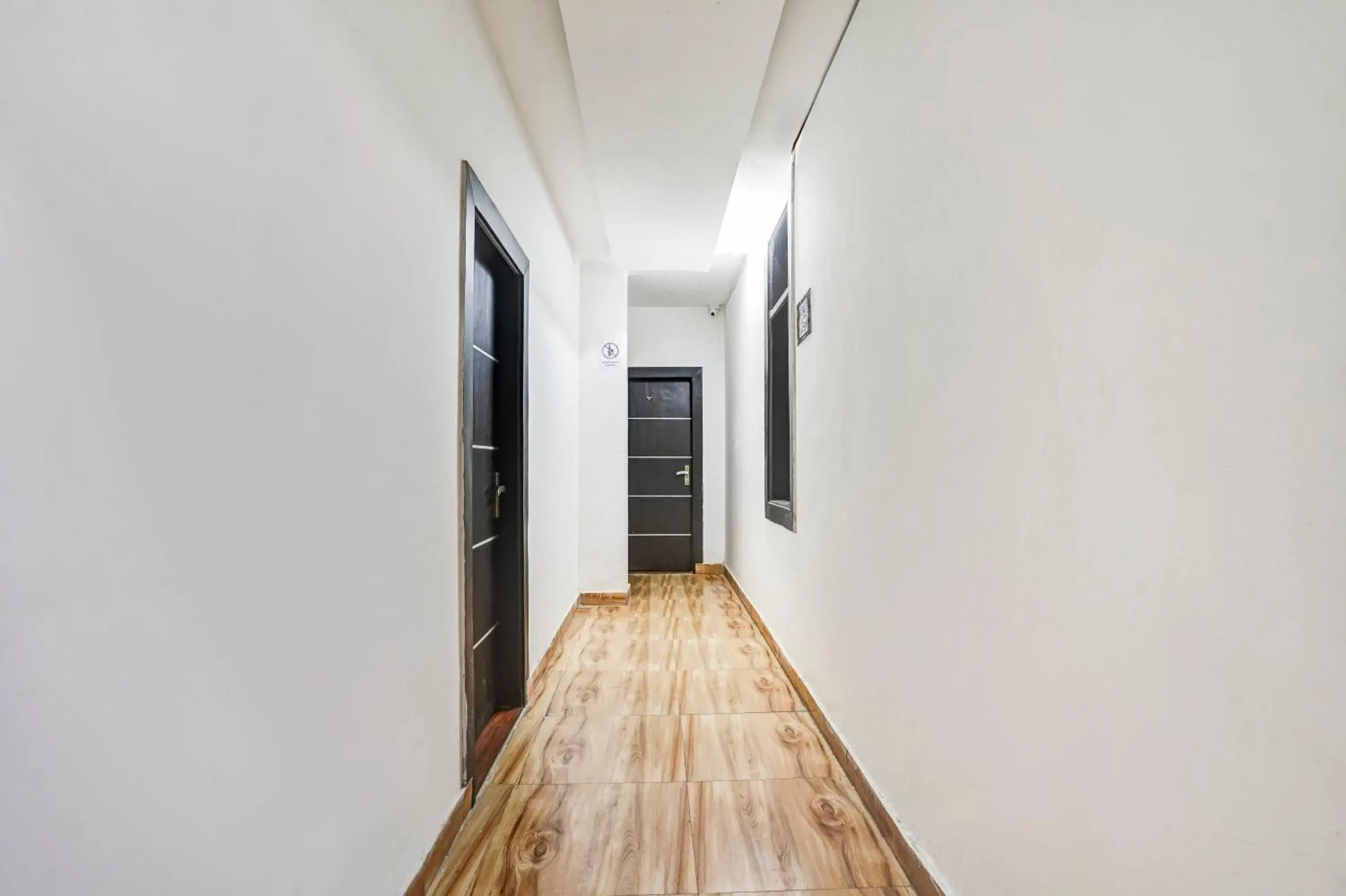 Lobby or reception in Hotel Twamev Couple Friendly Laxmi Nagar Lobby or reception in Hotel Twamev Couple Friendly Laxmi Nagar