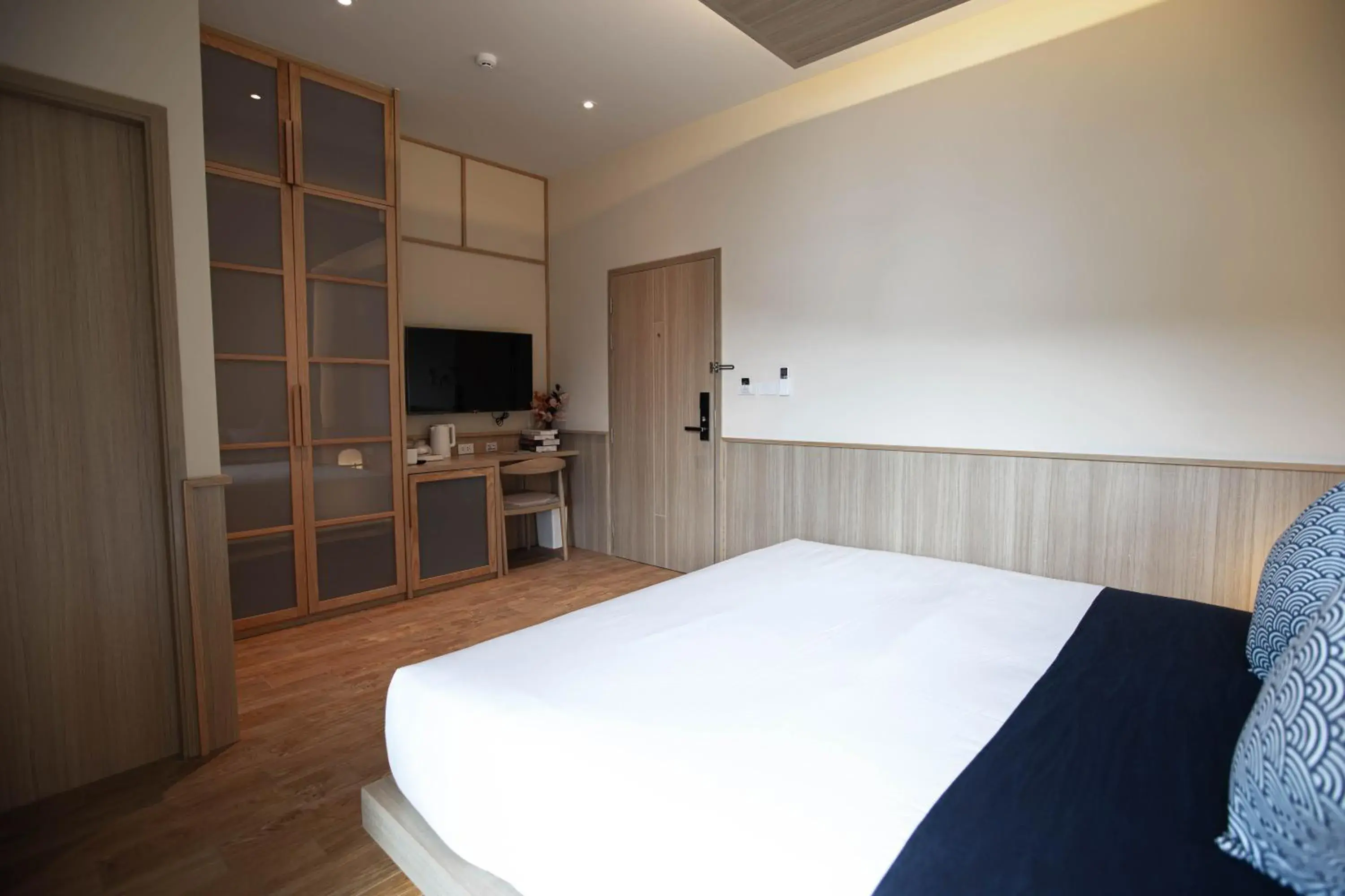 Photo of the whole room, Bed in The Arch Phuket Hotel Photo of the whole room, Bed in The Arch Phuket Hotel