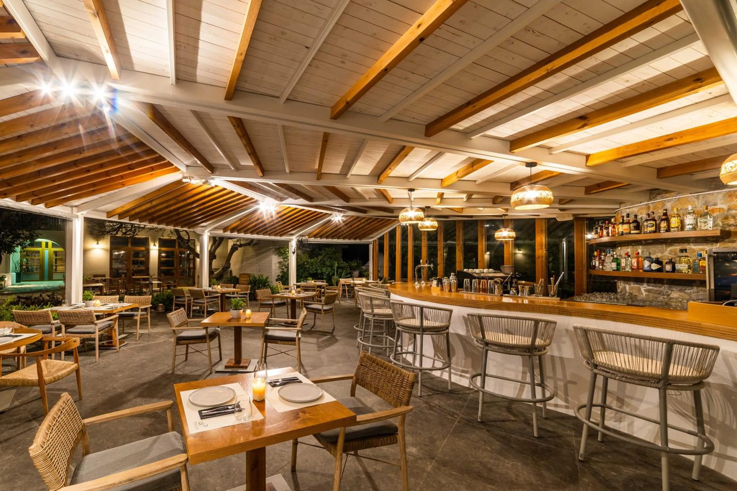 Restaurant/places to eat in Skiathos Avaton Garden, Philian Hotels and Resorts