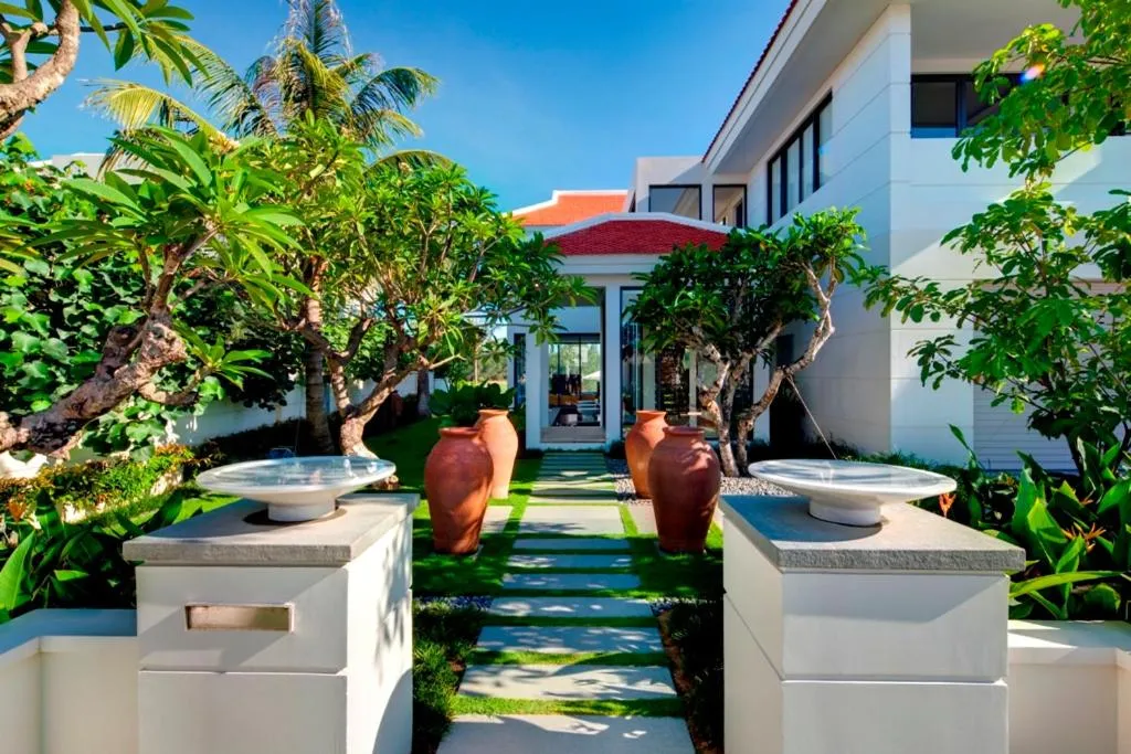 Property building in Ocean Beach Villas Danang