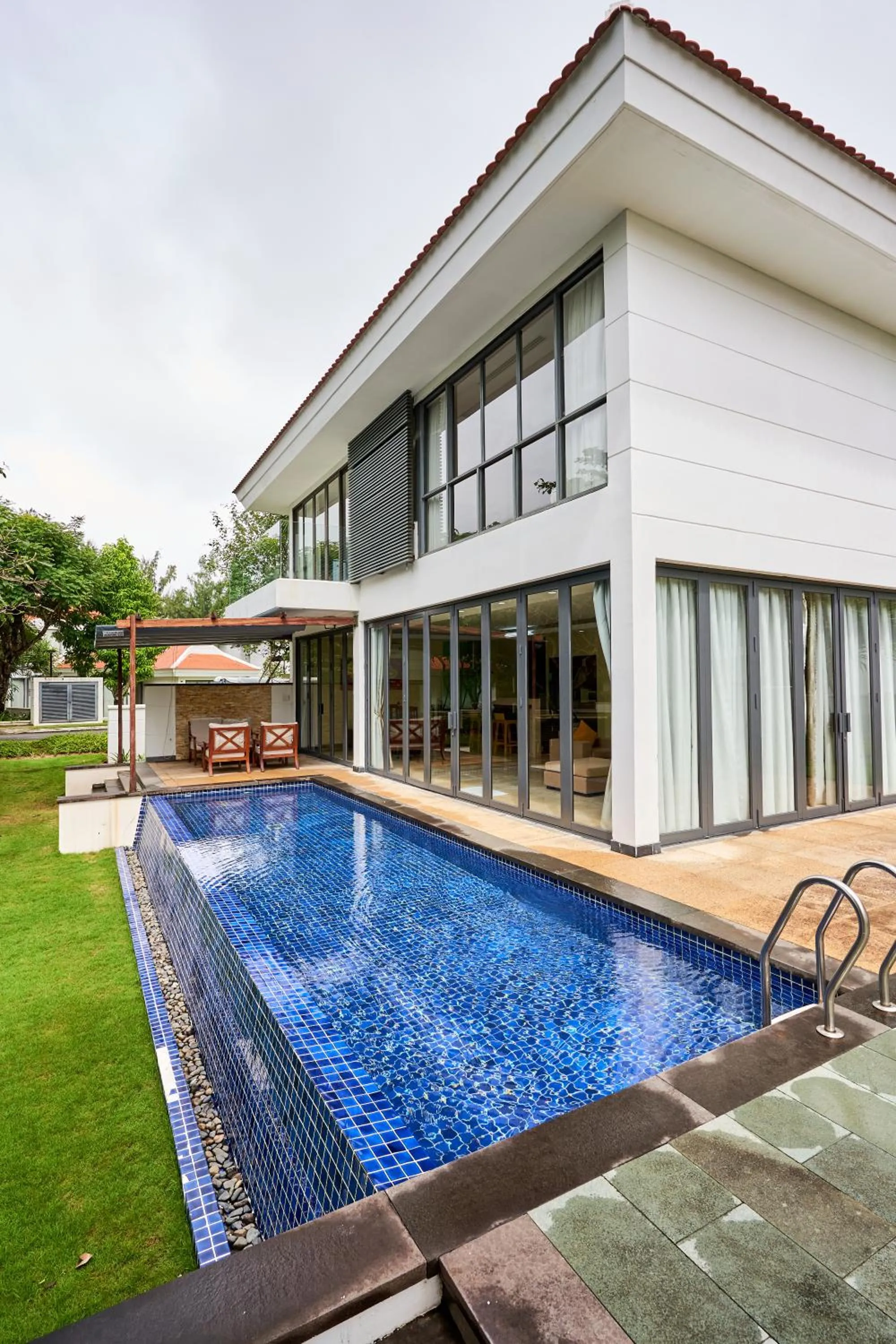 Ocean Beach Villas Danang