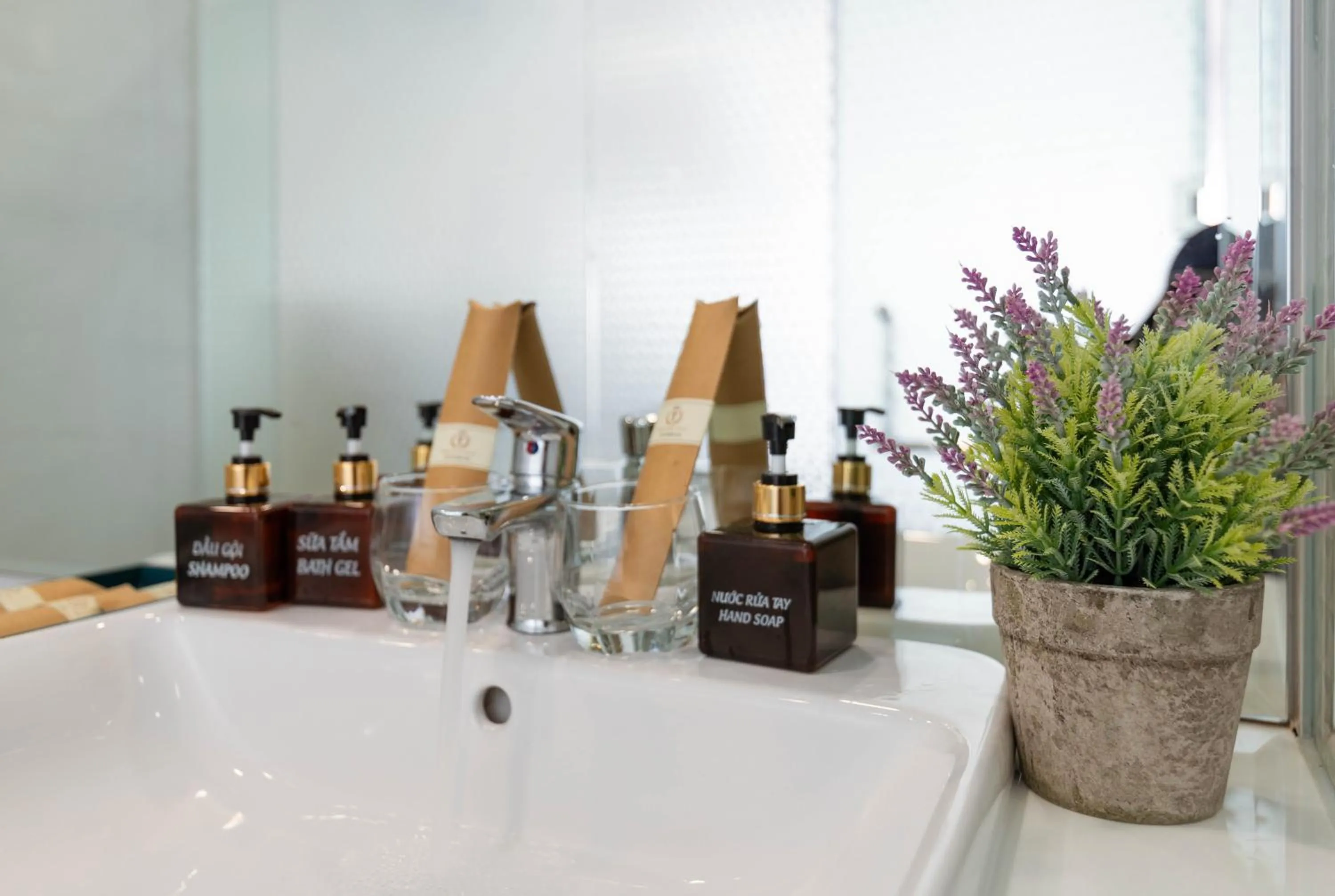 Shower in Ocean Beach Villas Danang