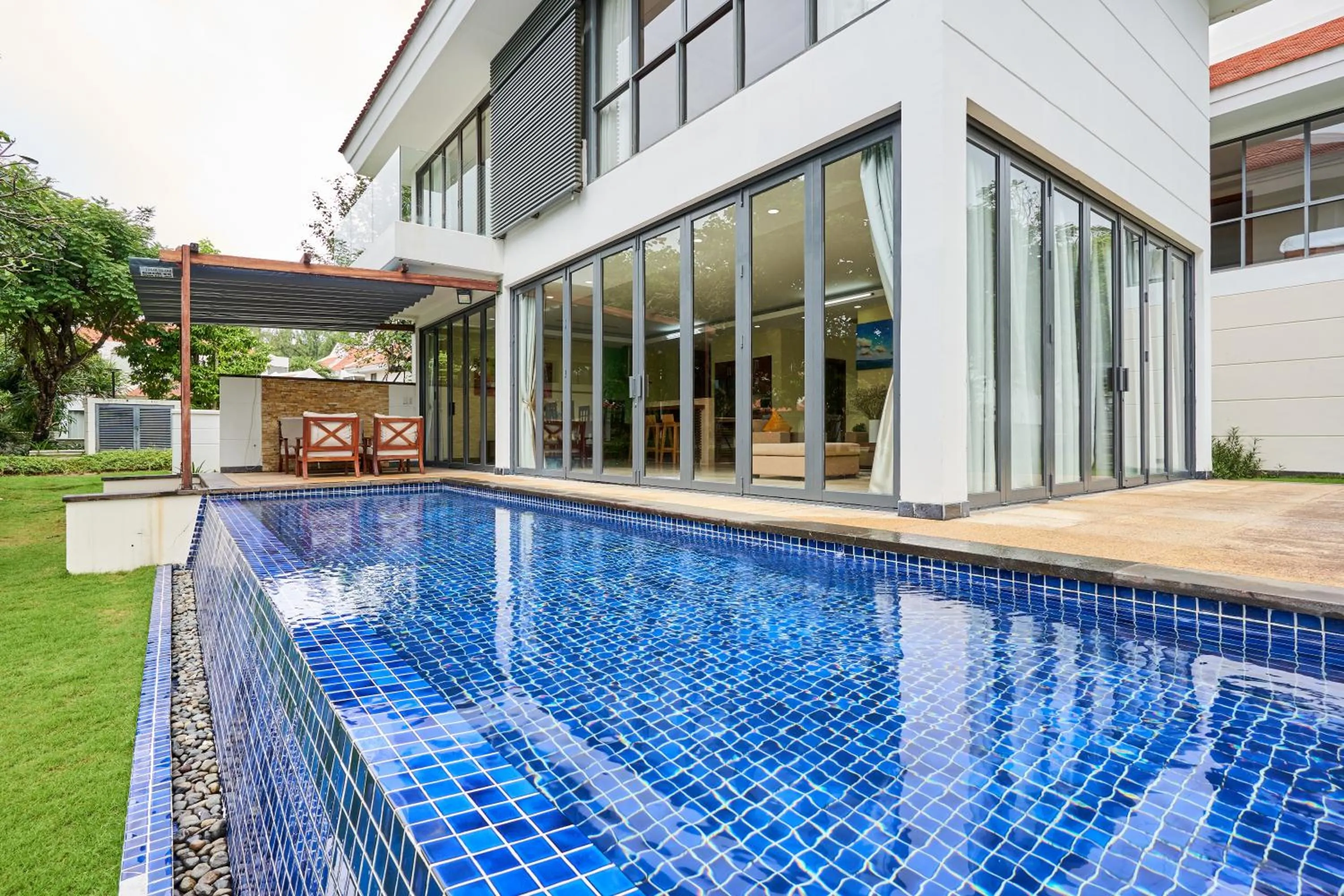 Ocean Beach Villas Danang