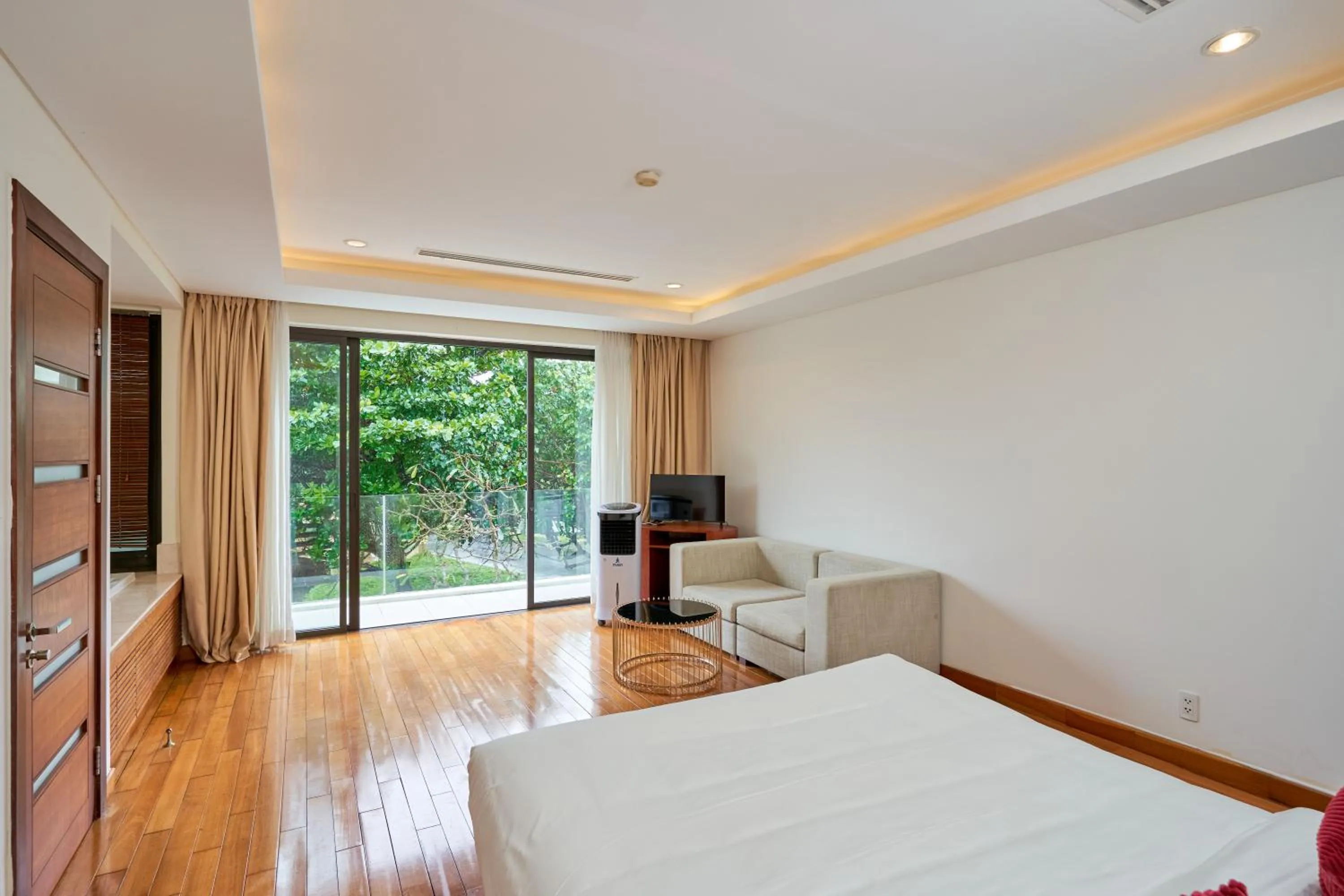 Balcony/Terrace in Ocean Beach Villas Danang