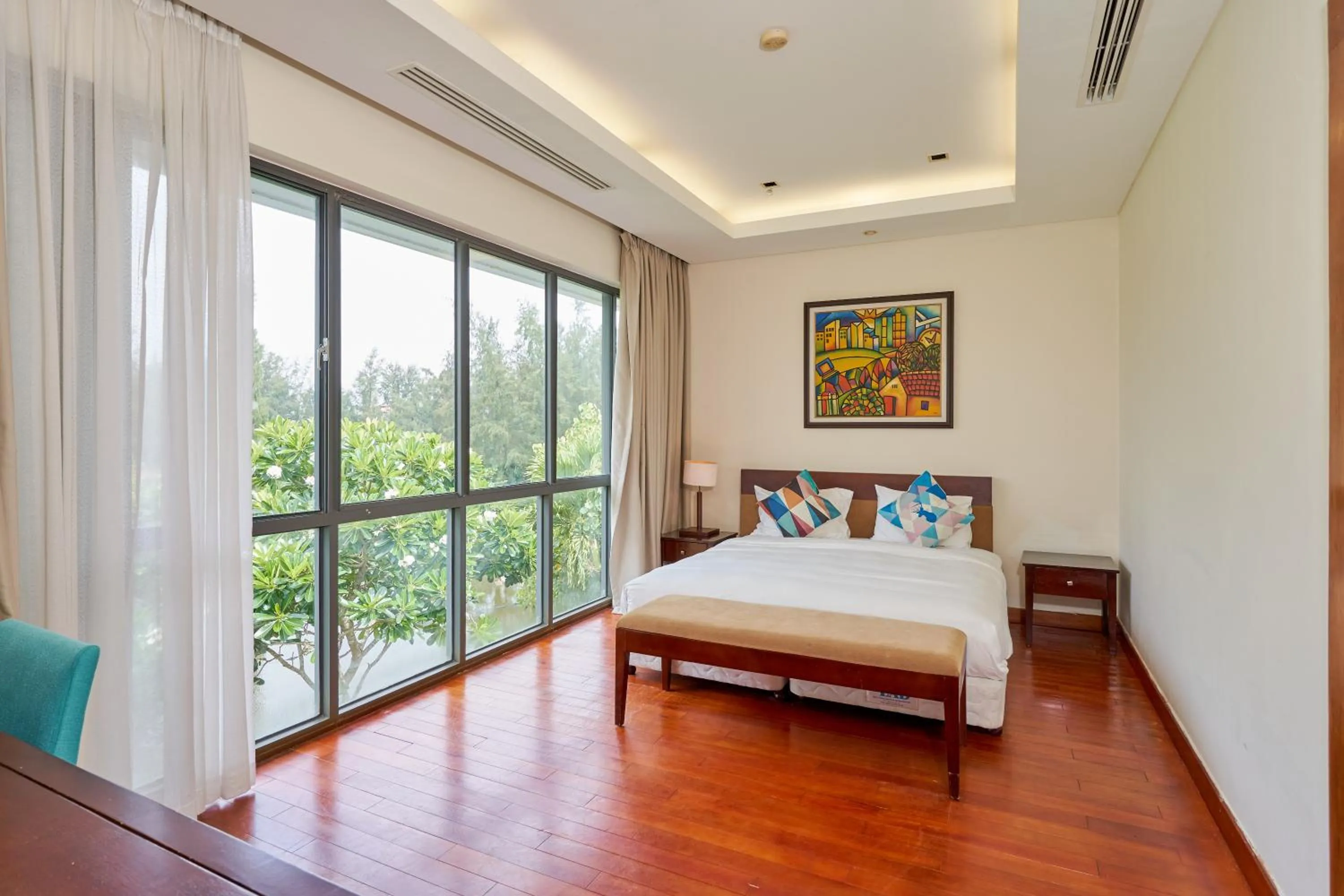 Bed in Ocean Beach Villas Danang