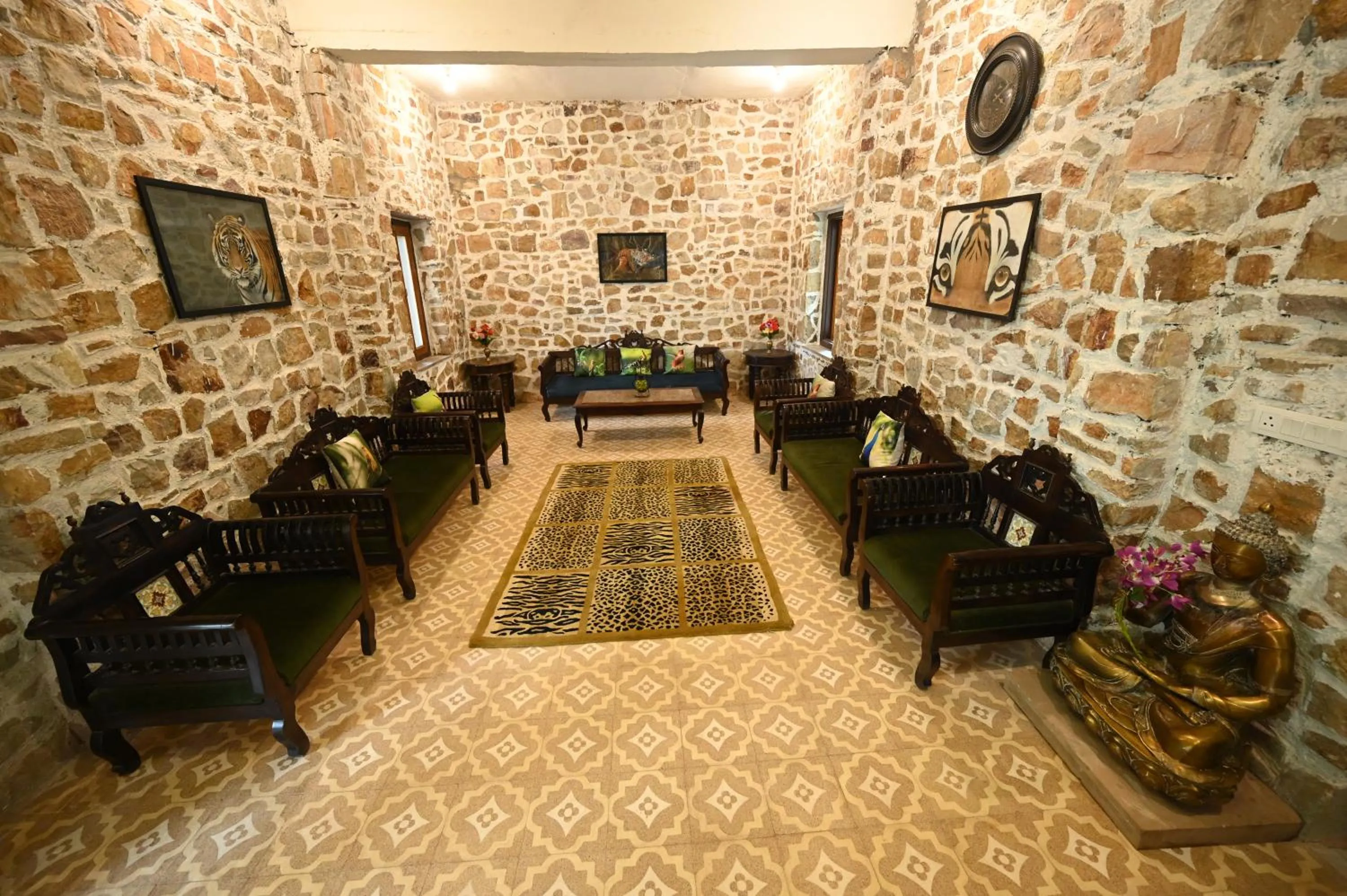 Lobby or reception in ClarksInn Suites Ranthambhore
