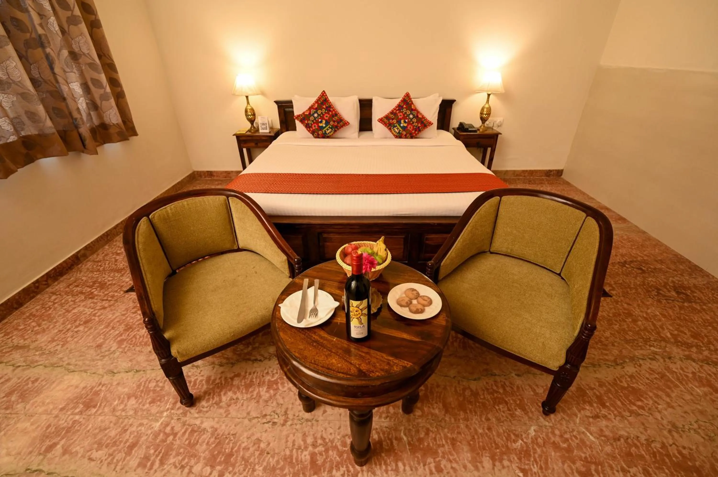 Food and drinks in ClarksInn Suites Ranthambhore