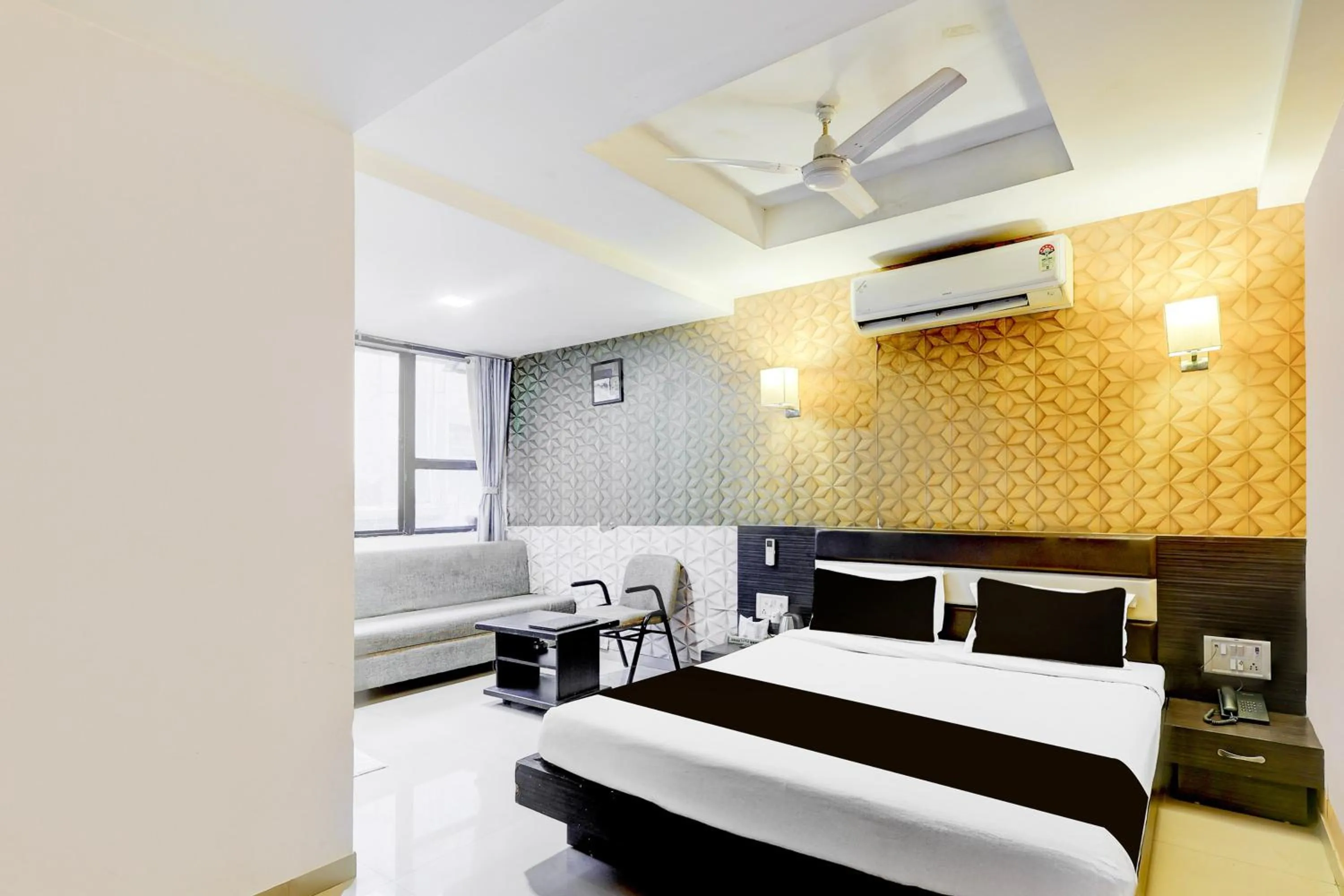 Bedroom, Bed in FabHotel Skyland