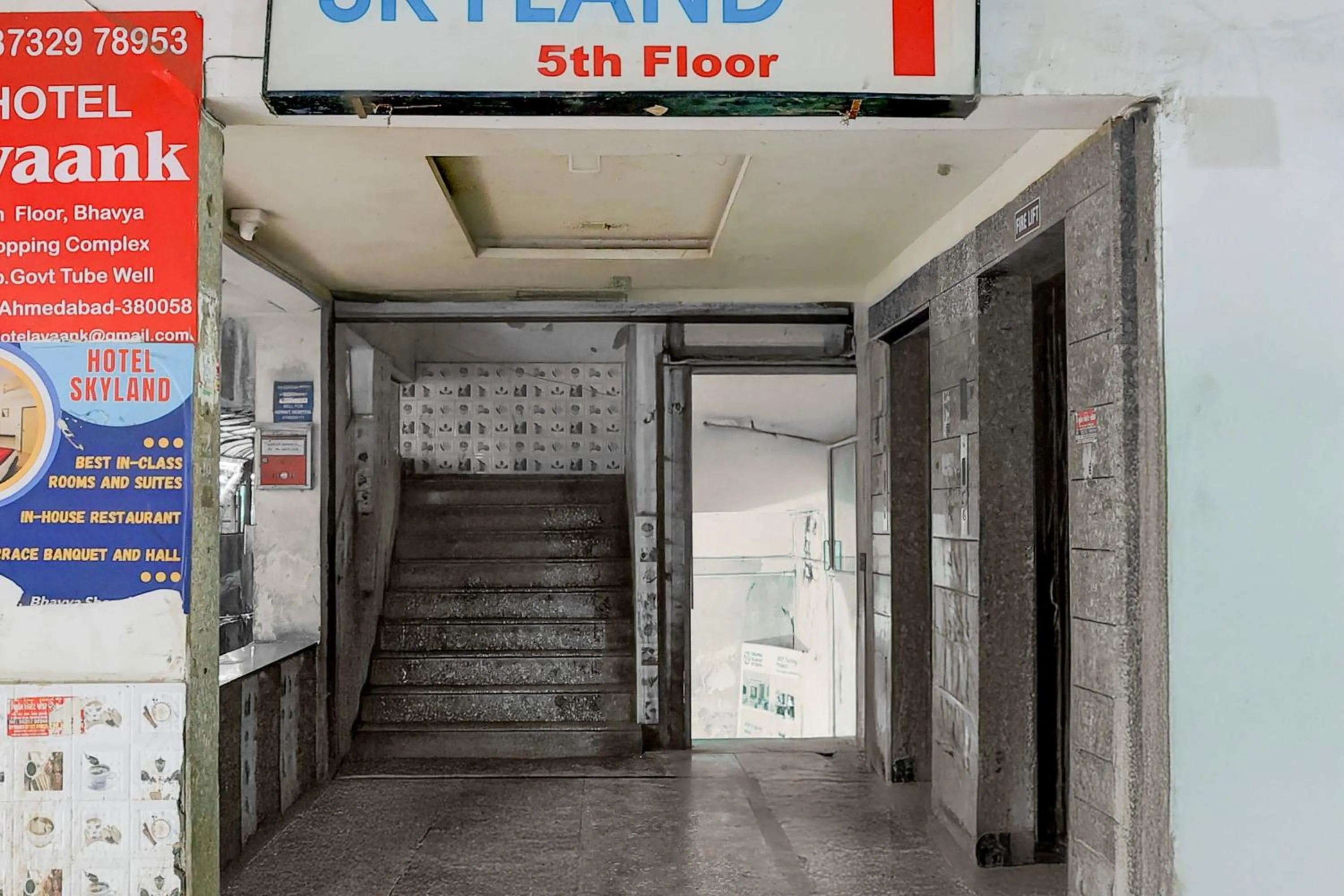 Facade/entrance in FabHotel Skyland
