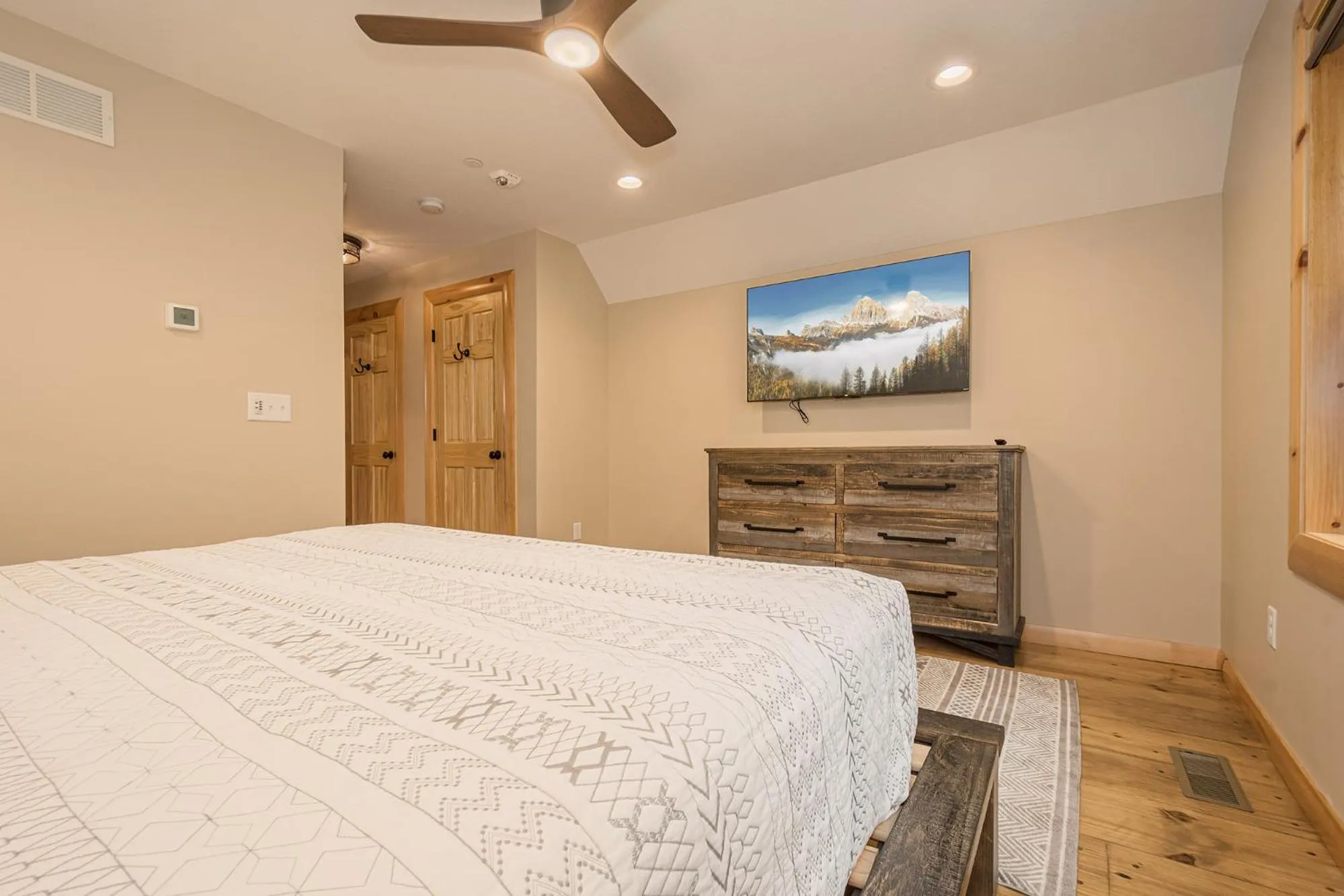 Property building, Bed in Moon and Stars