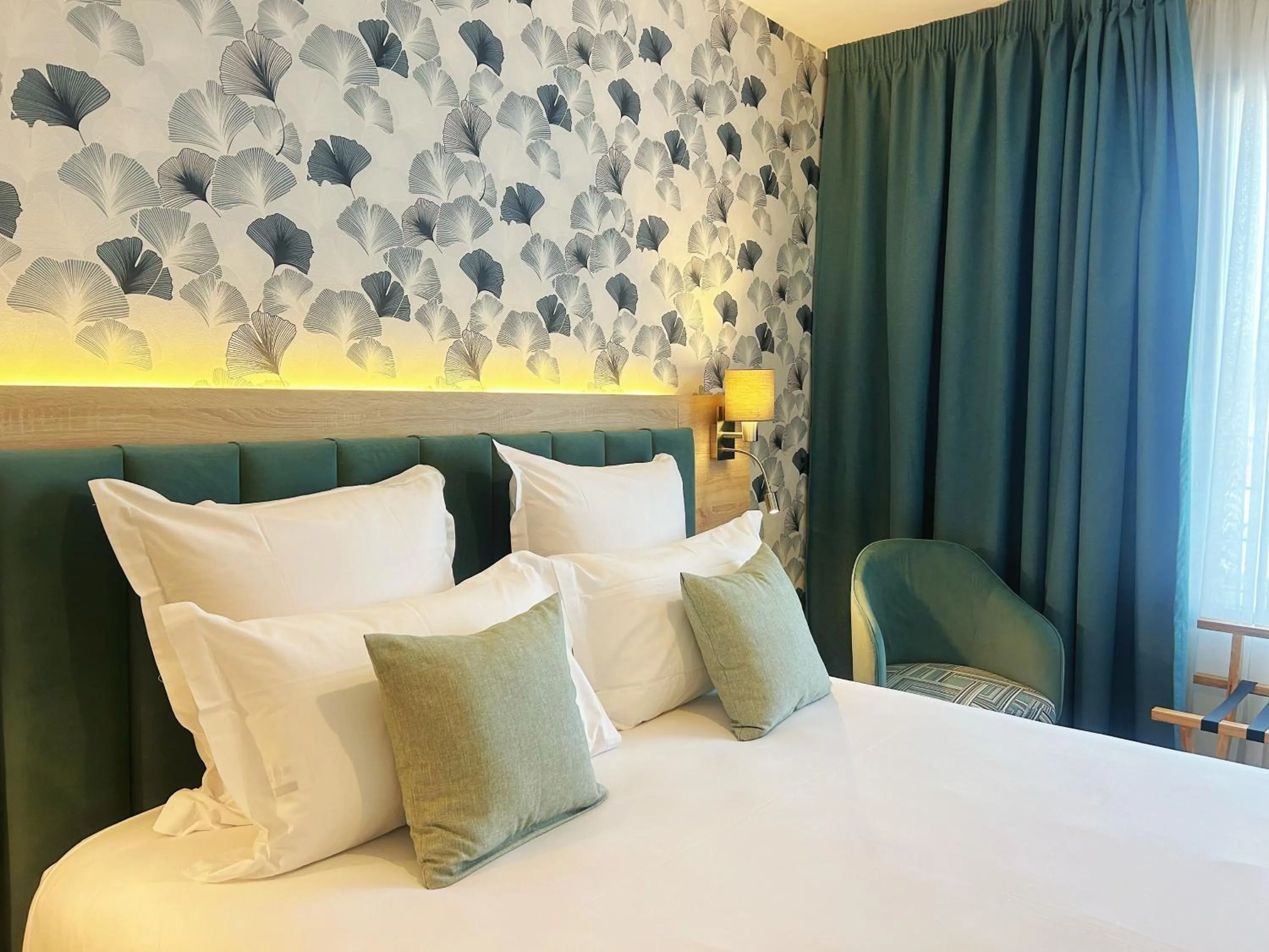 Bed in Hôtel Oden Paris Ivry