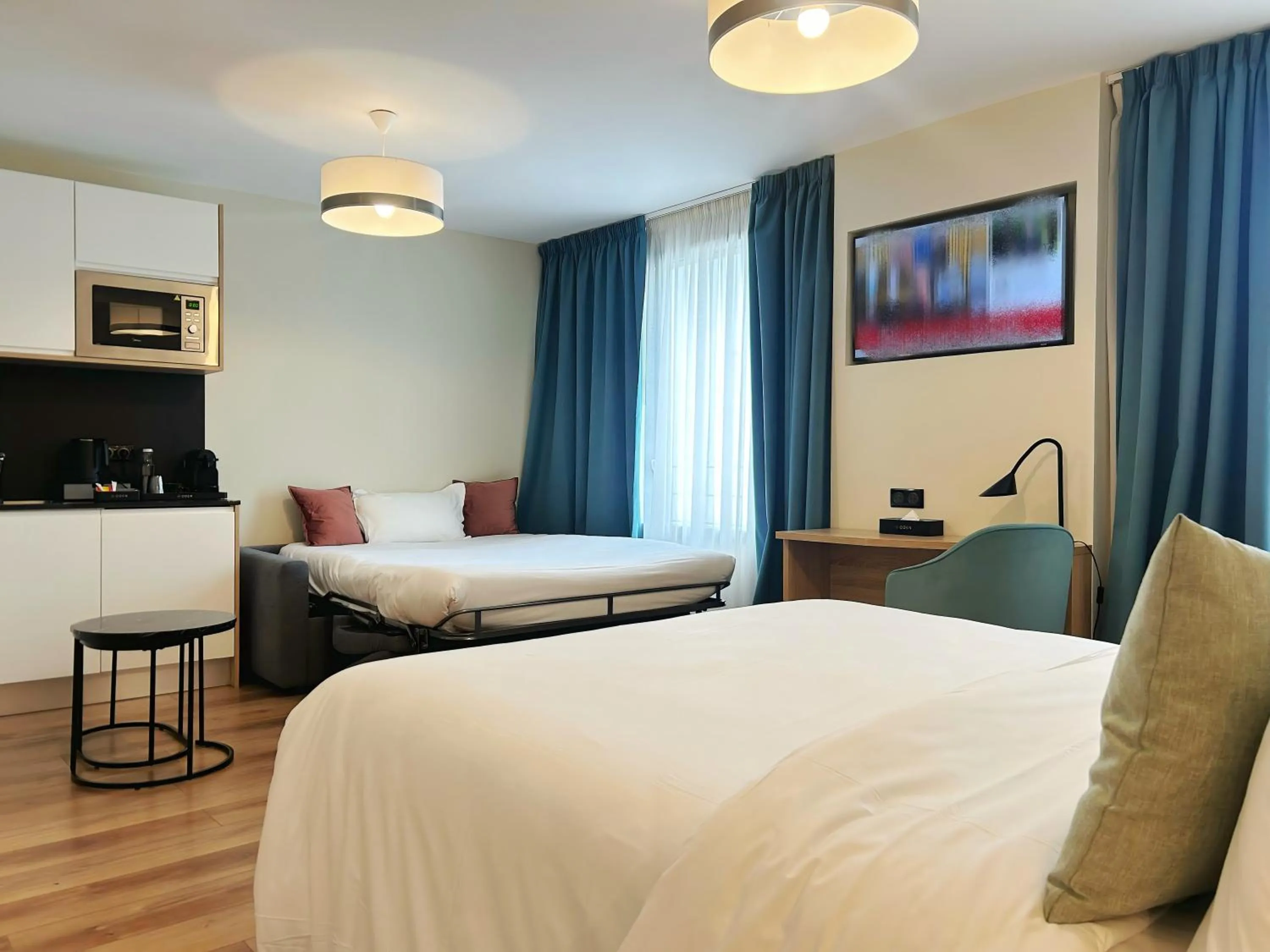 Bed in Hôtel Oden Paris Ivry