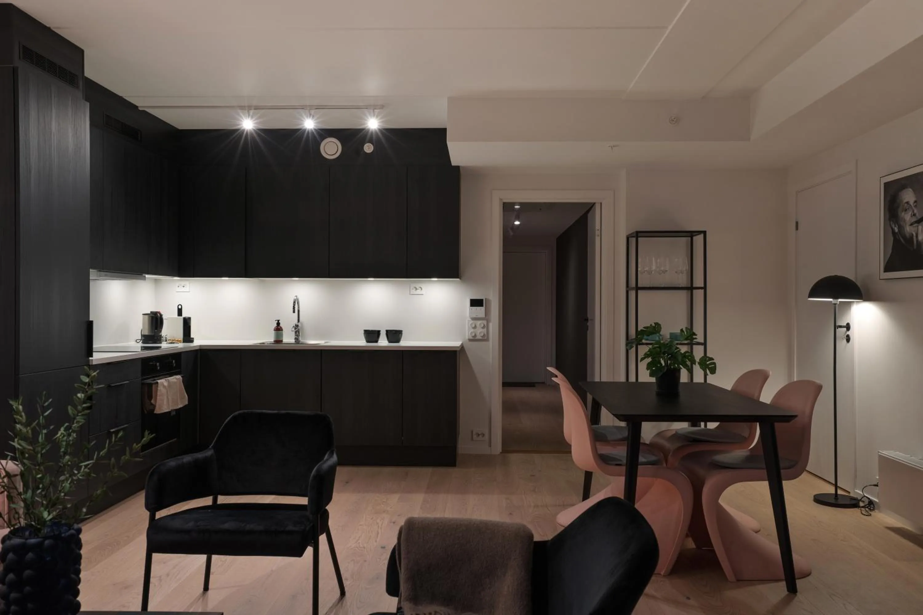 Photo of the whole room in TotalApartments Vervet Gjøa