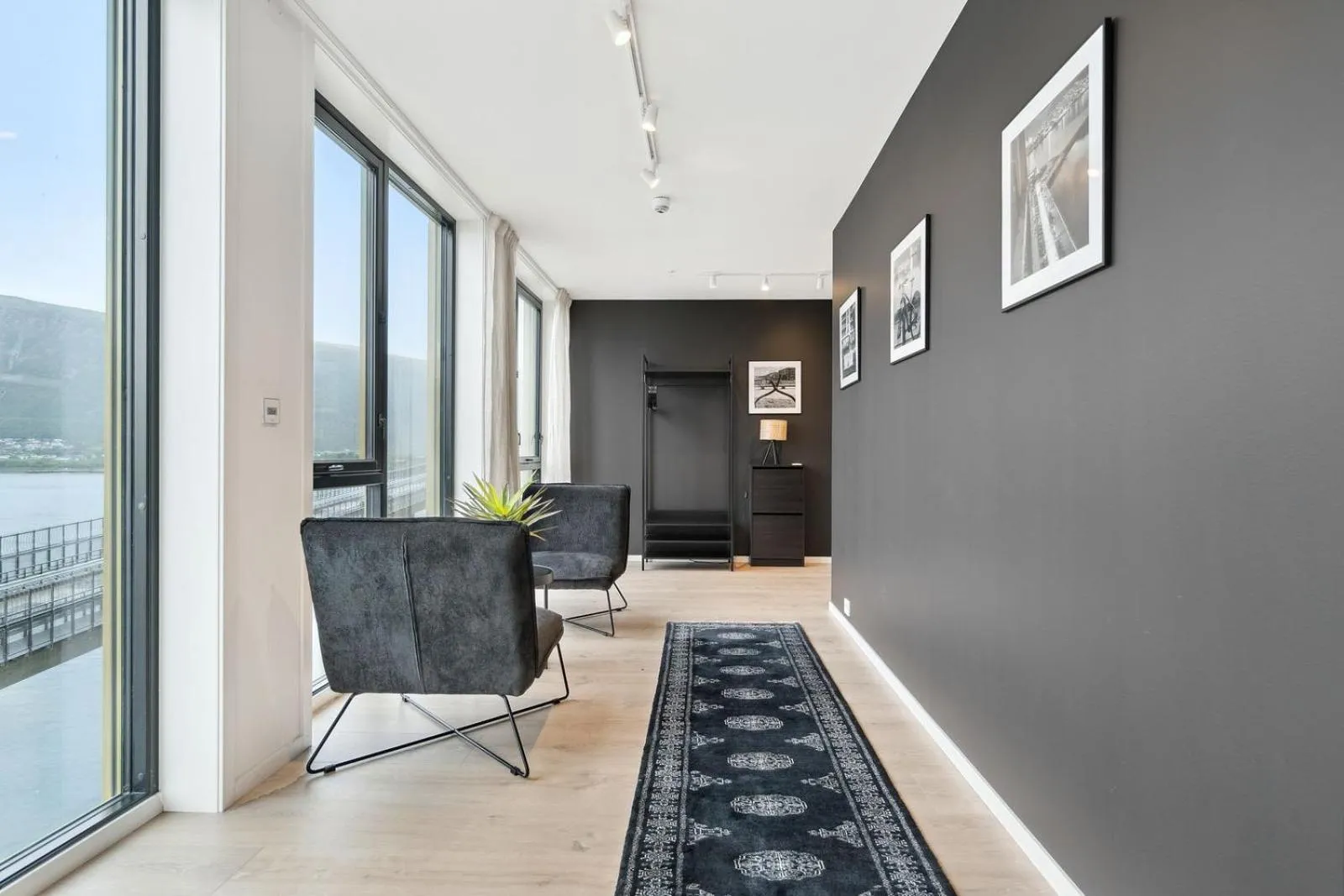 Seating area in TotalApartments Vervet Gjøa