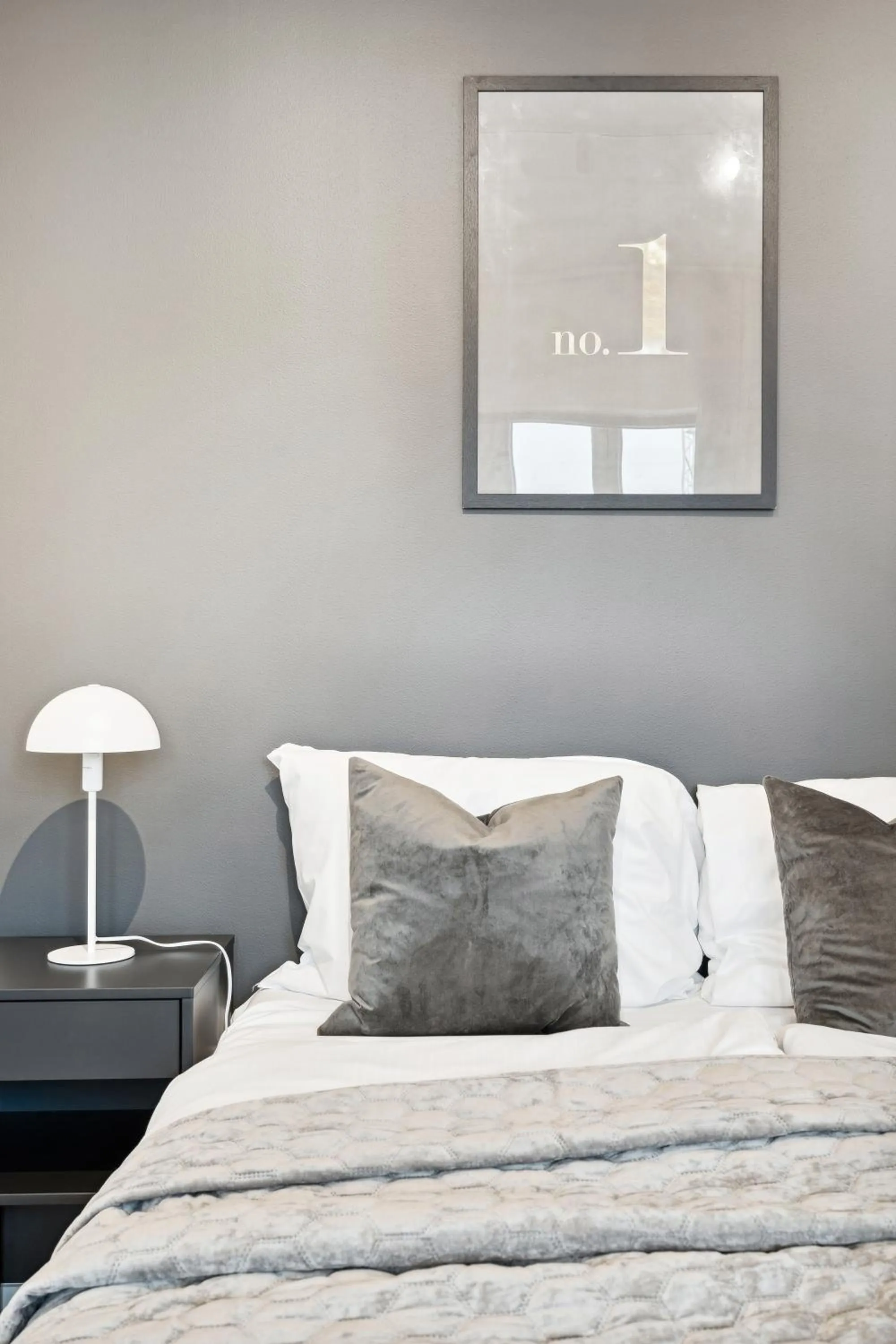 Bedroom, Bed in TotalApartments Vervet Gjøa