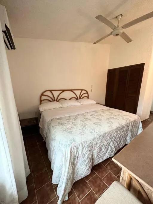 Bed in Departamento en Club Santiago Manzanillo