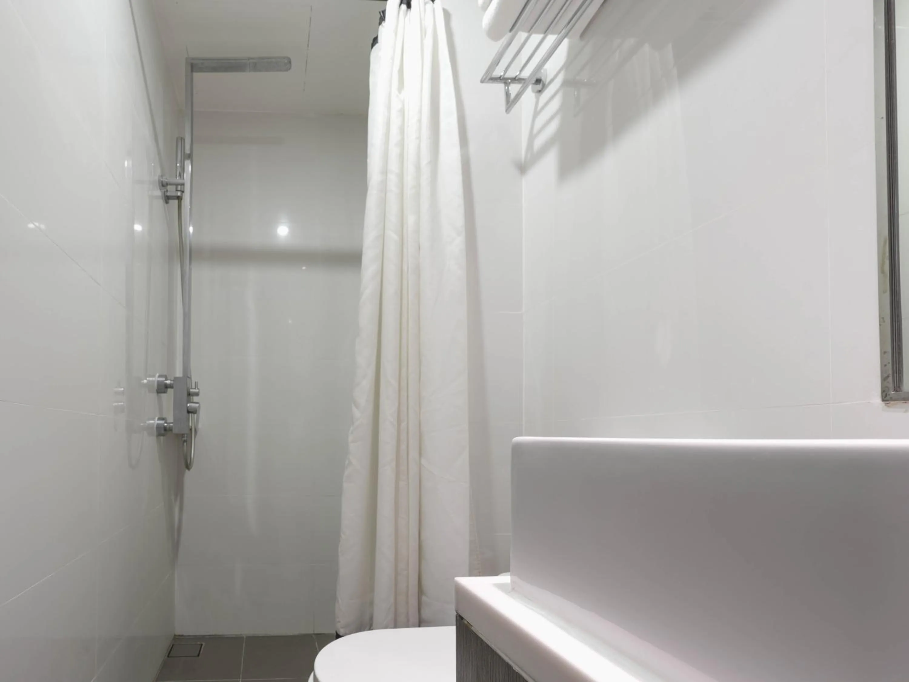 Amrise Hotel Kitchener