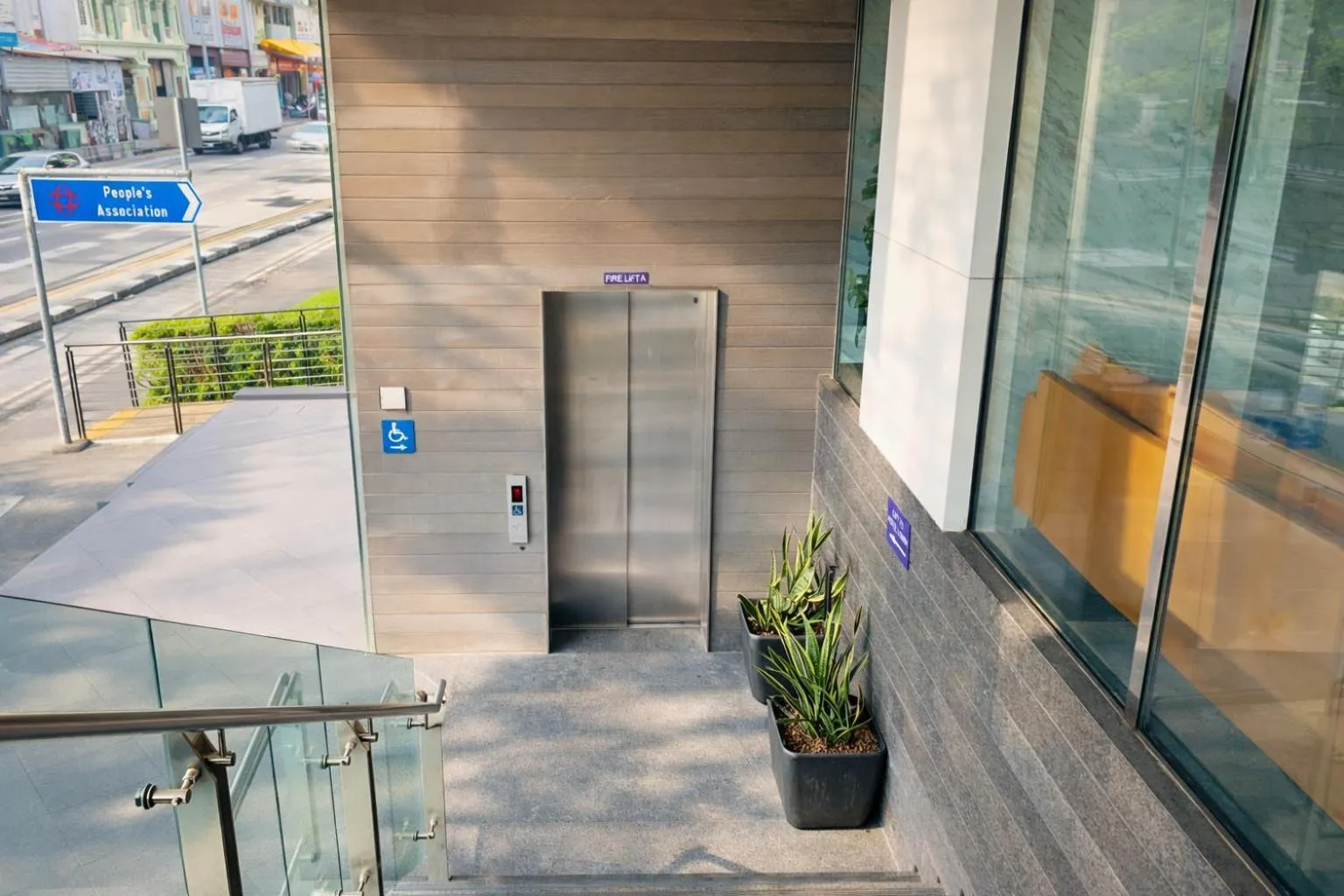 elevator in Amrise Hotel Kitchener