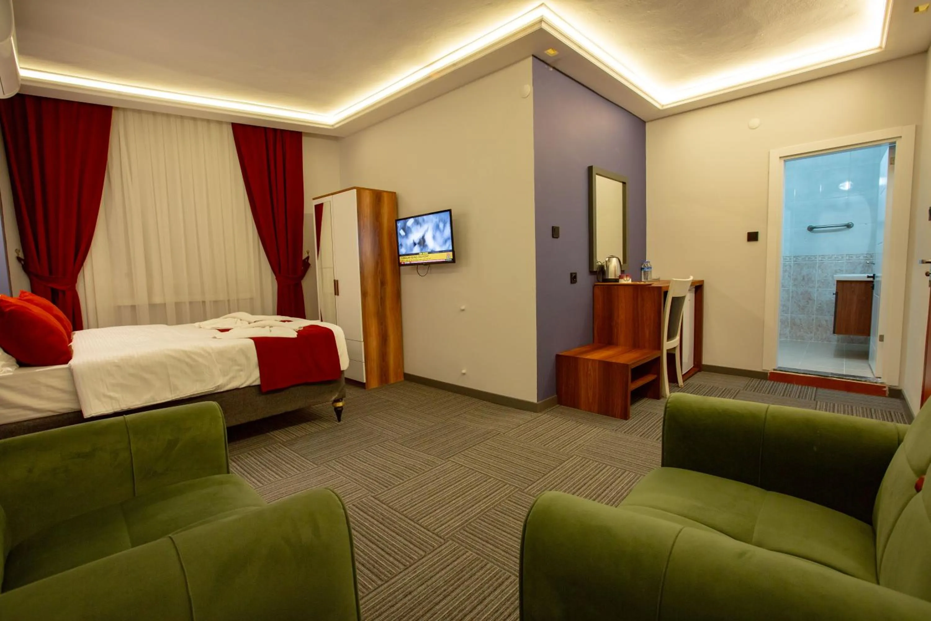 Living room in Vira Suite Hotel