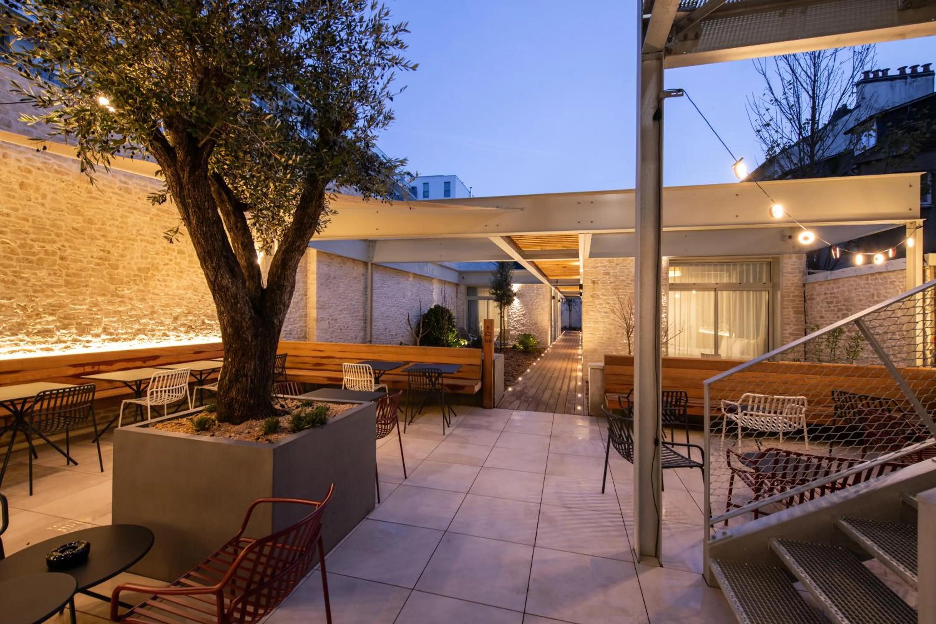 Balcony/Terrace in Hôtel de la Cité