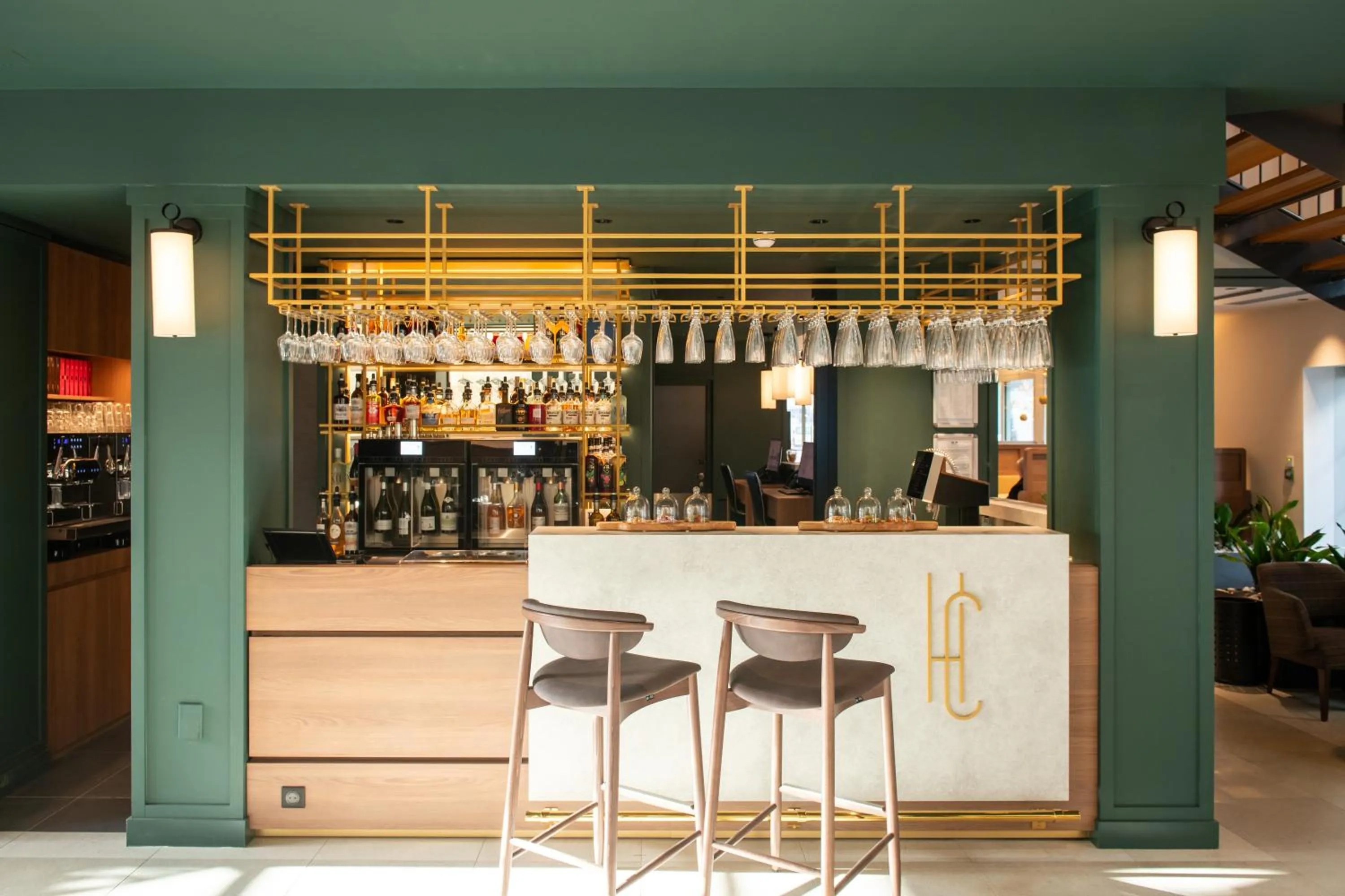 Lounge or bar in Hôtel de la Cité