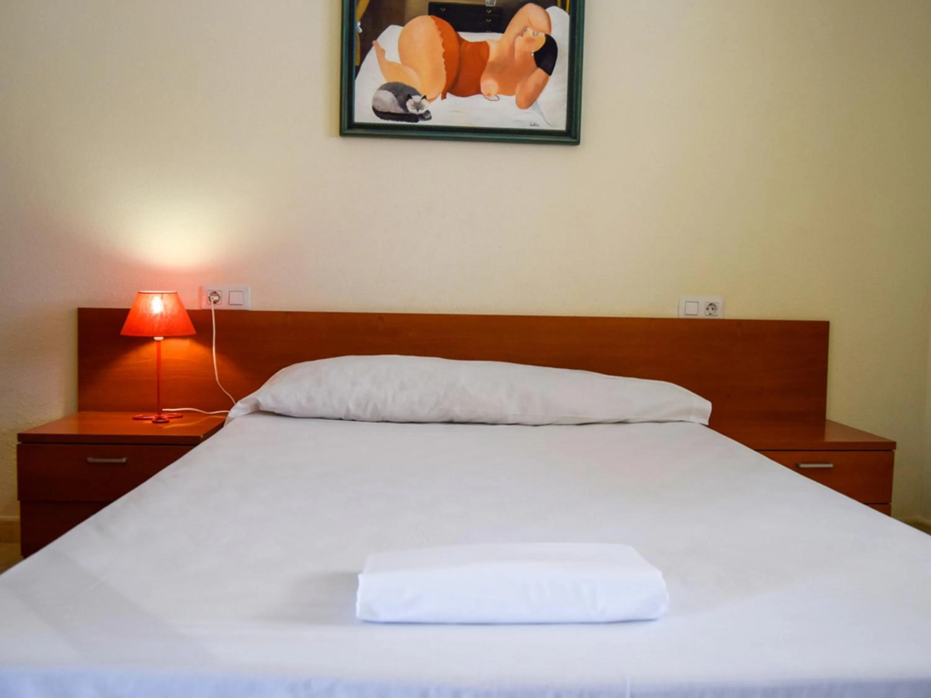 Bed in Apartamentos Marcomar 3000