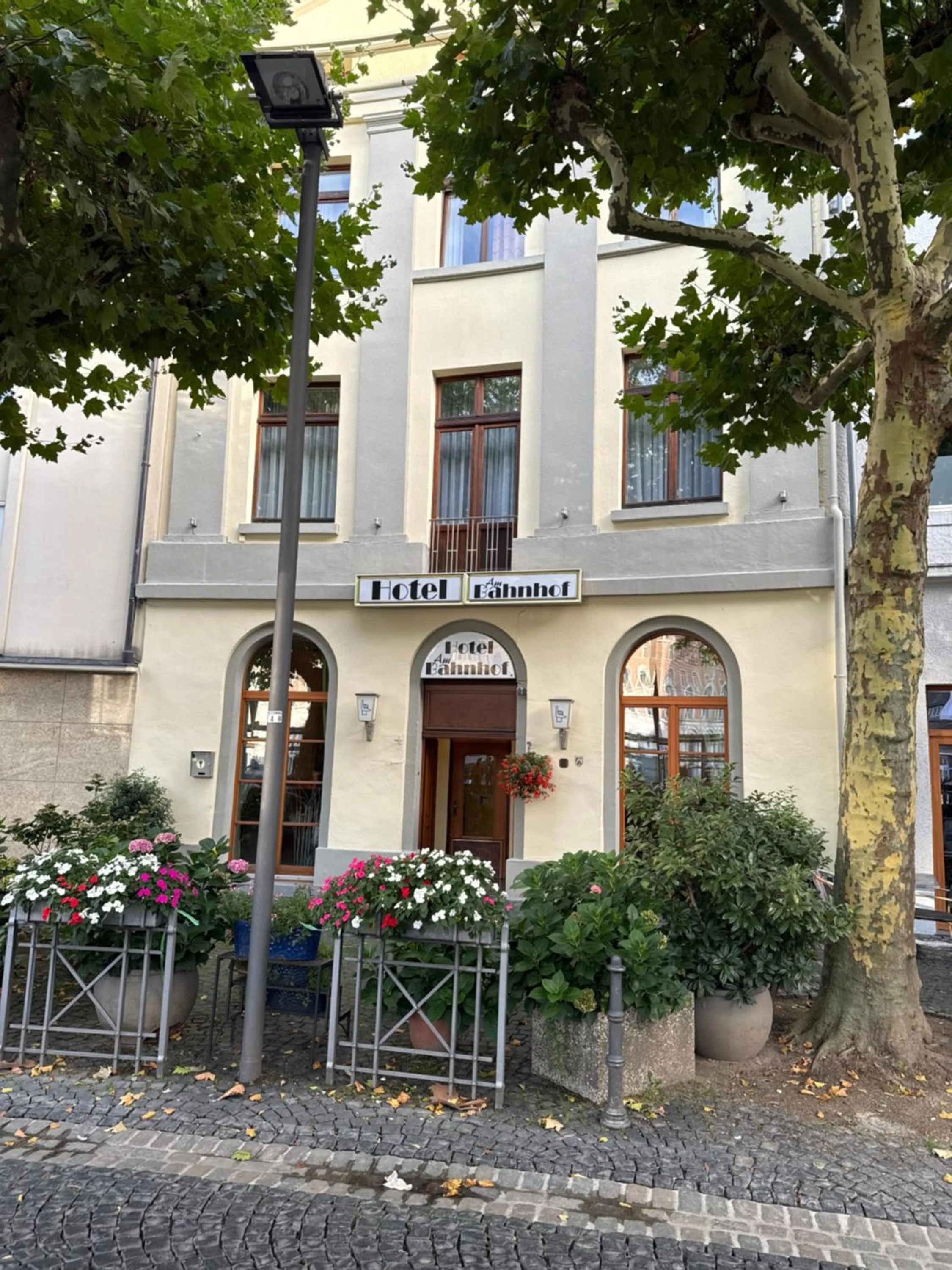 Facade/entrance in Hotel am Bahnhof