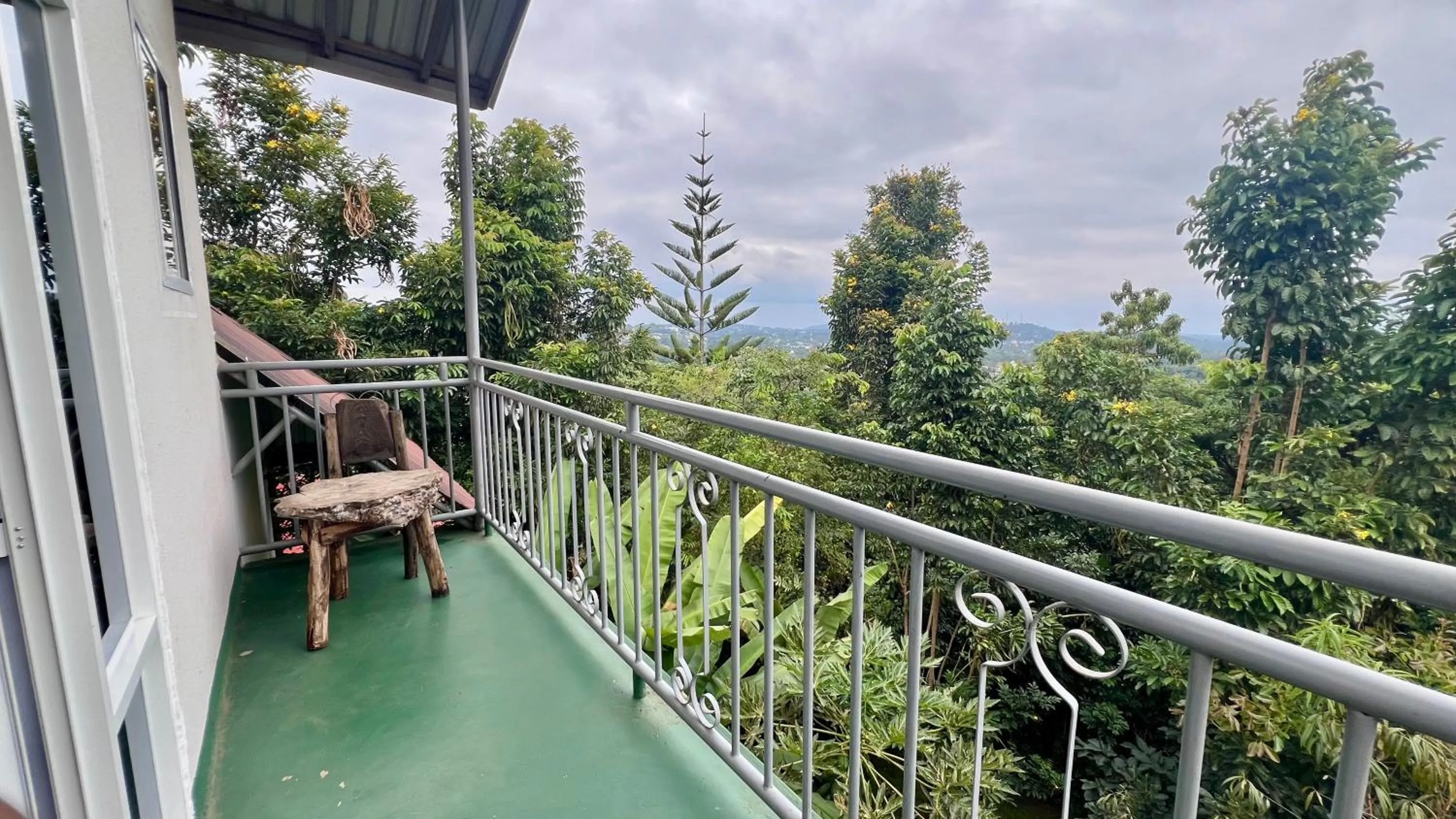 Day in Skill forest lodge