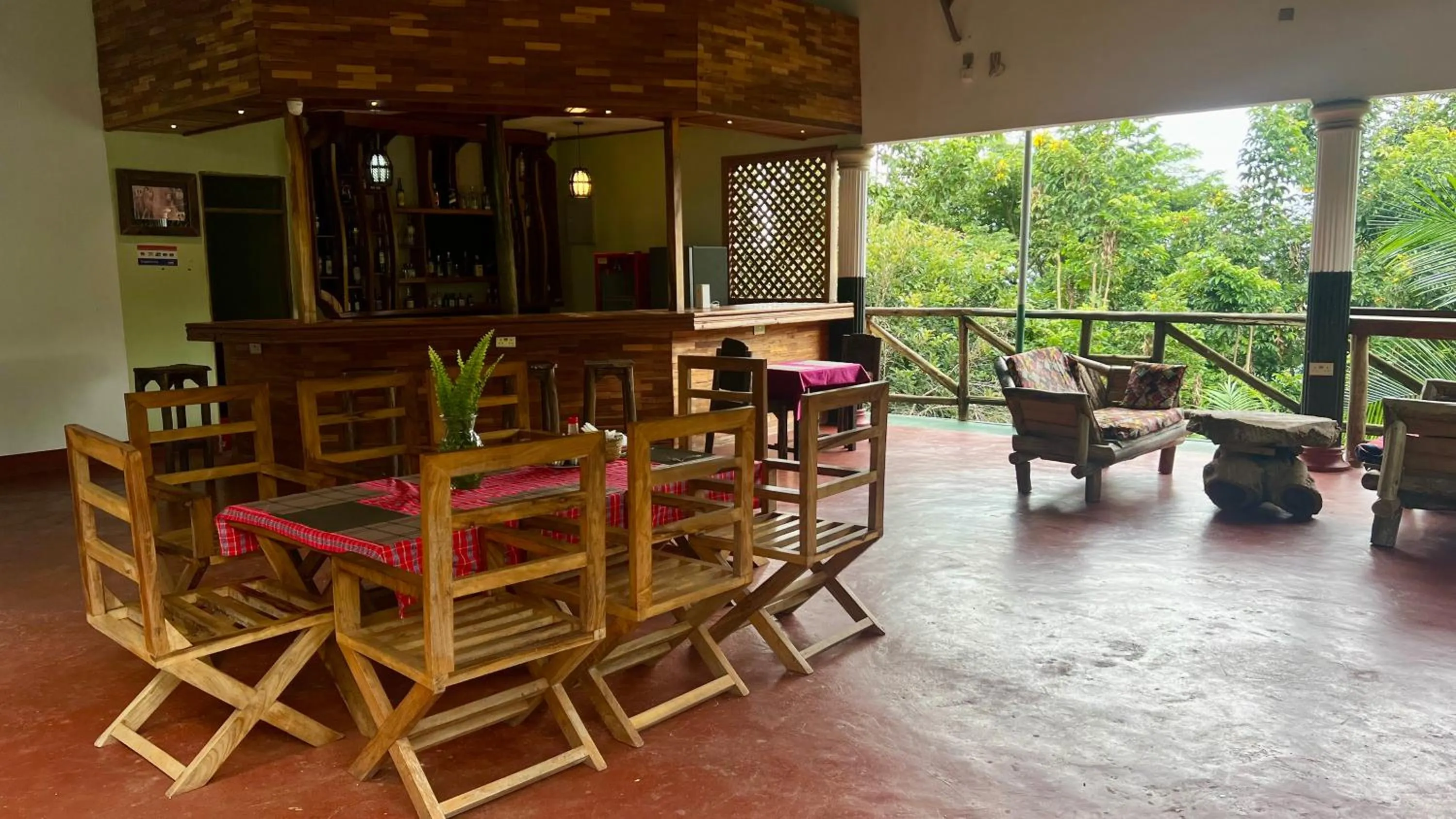 Restaurant/places to eat in Skill forest lodge