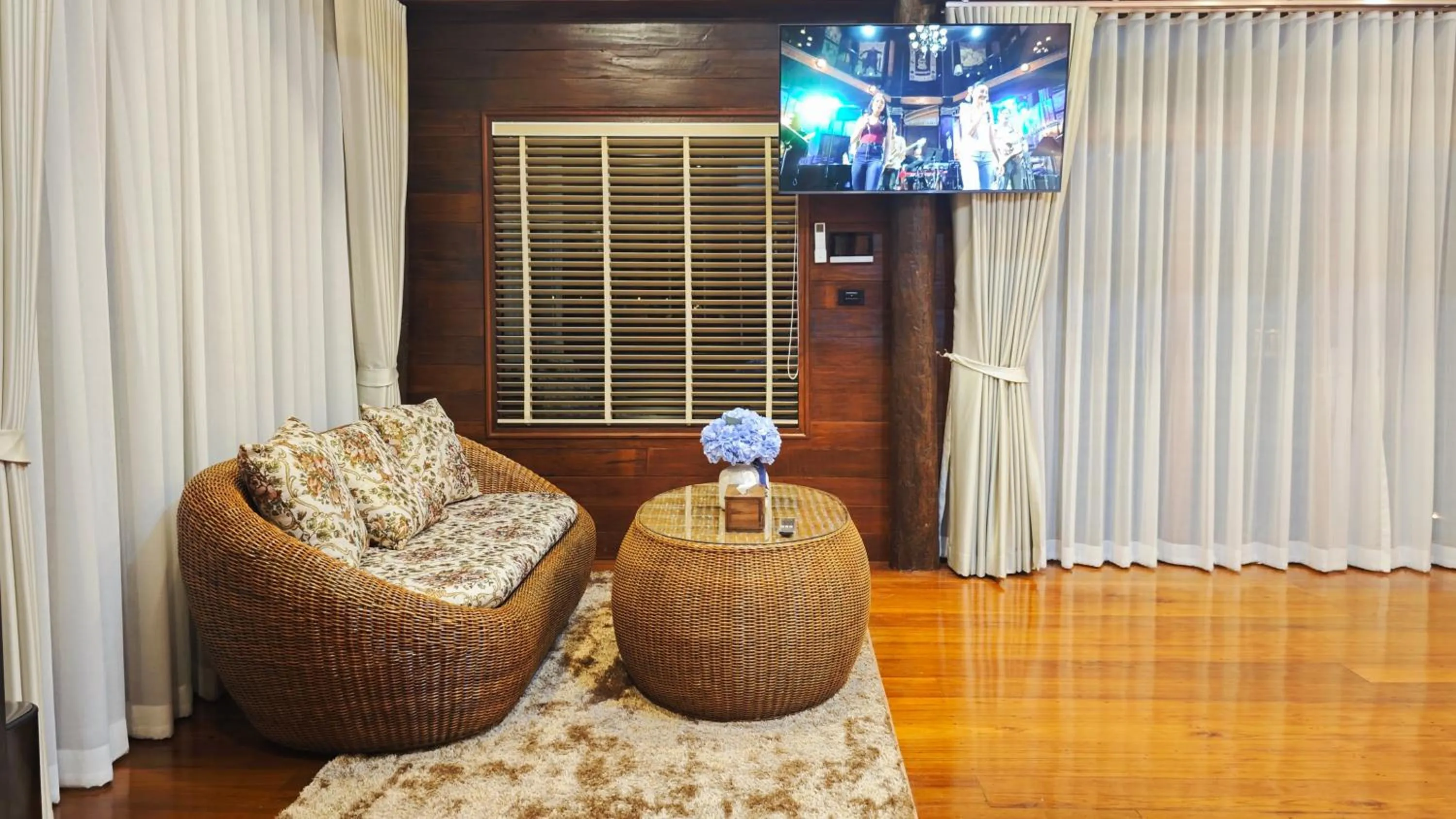 Seating area in DooNa Resort แลภูดูนา