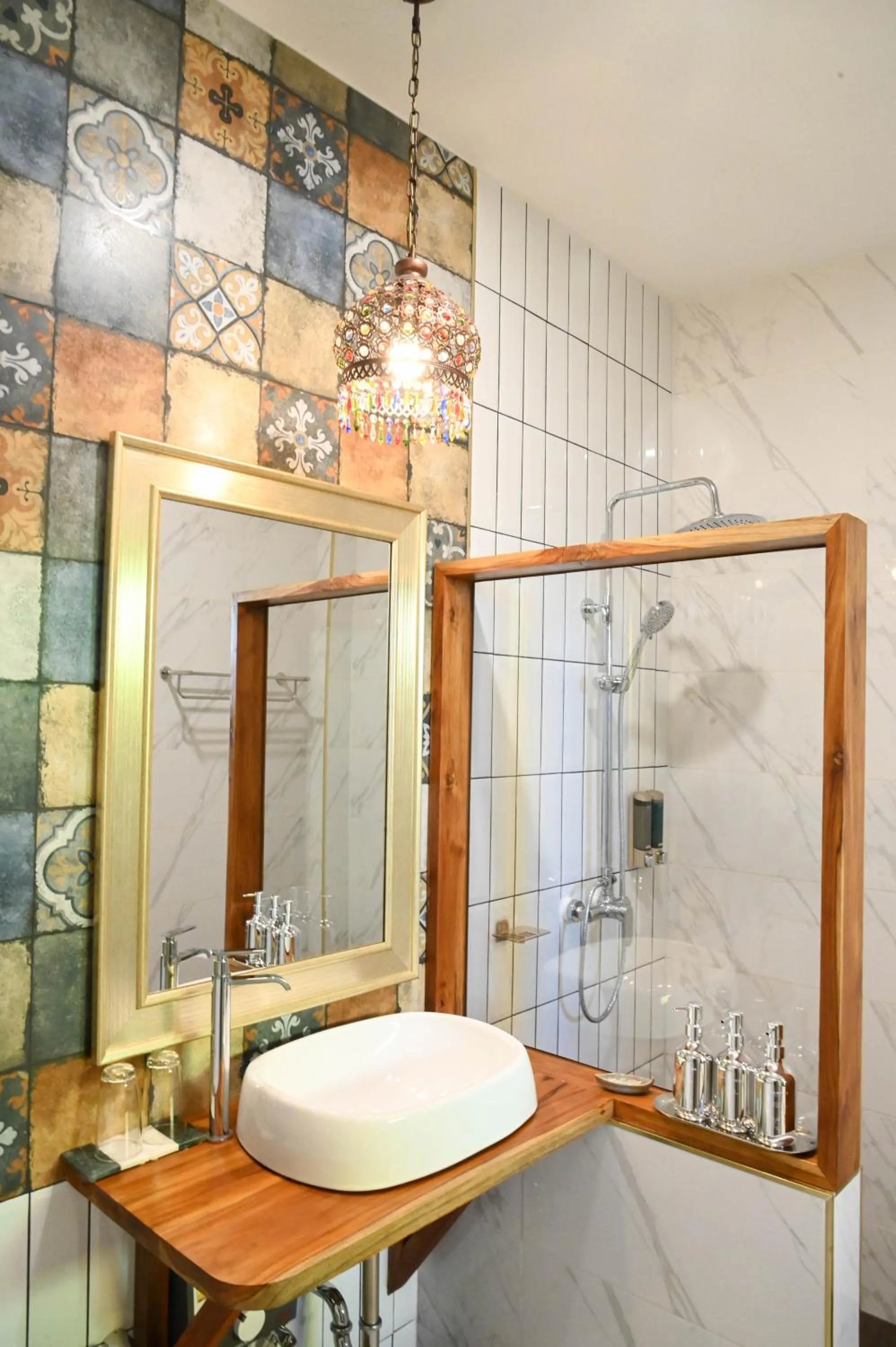 Shower in DooNa Resort แลภูดูนา