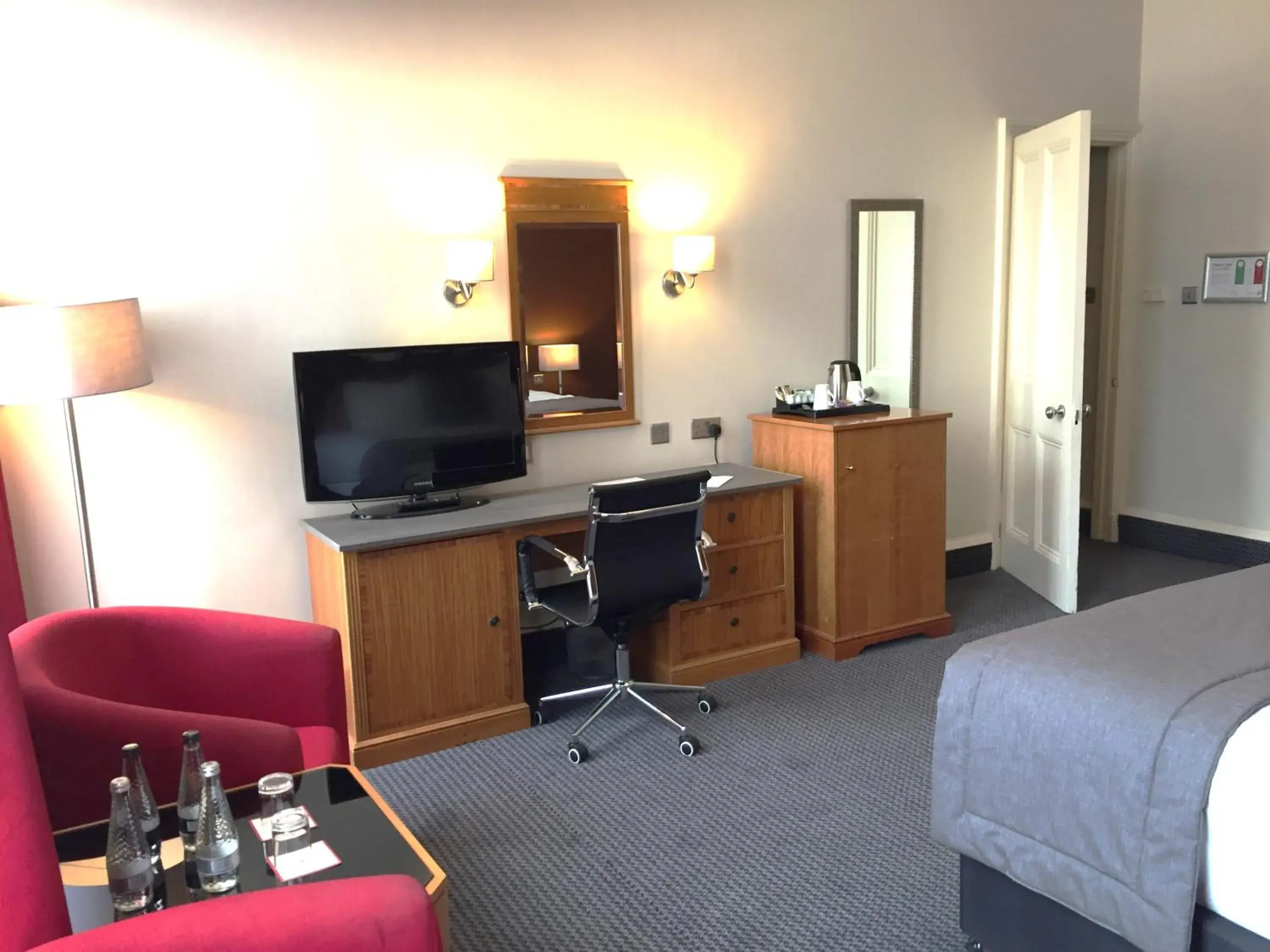 Bedroom in Millennium Hotel Glasgow Bedroom in Millennium Hotel Glasgow