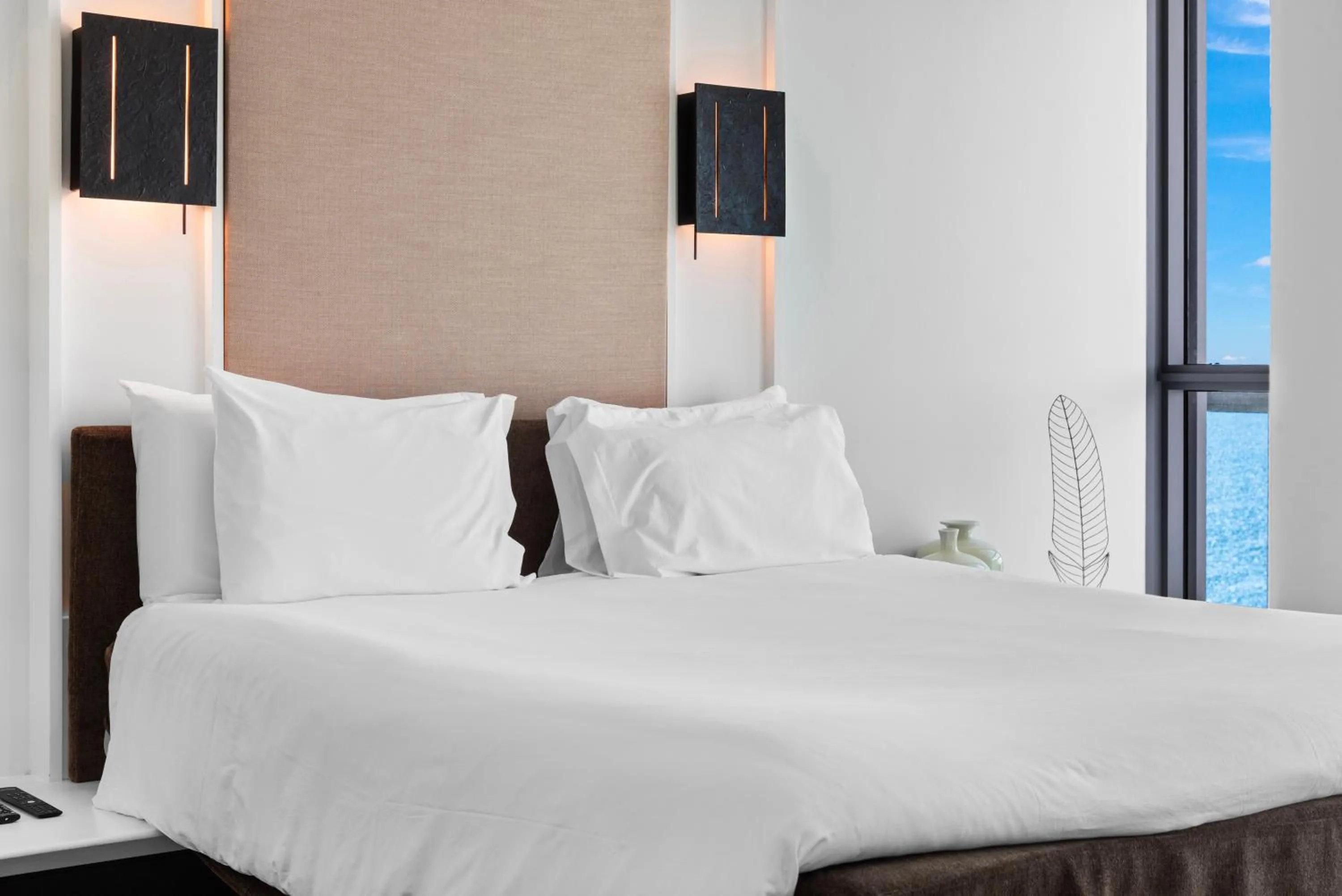 Bed in THE SETAI 5 STARS HOTEL-RESIDENCE MIAMI BEACH OCEANVIEW 2 Bedroom UNIQUE