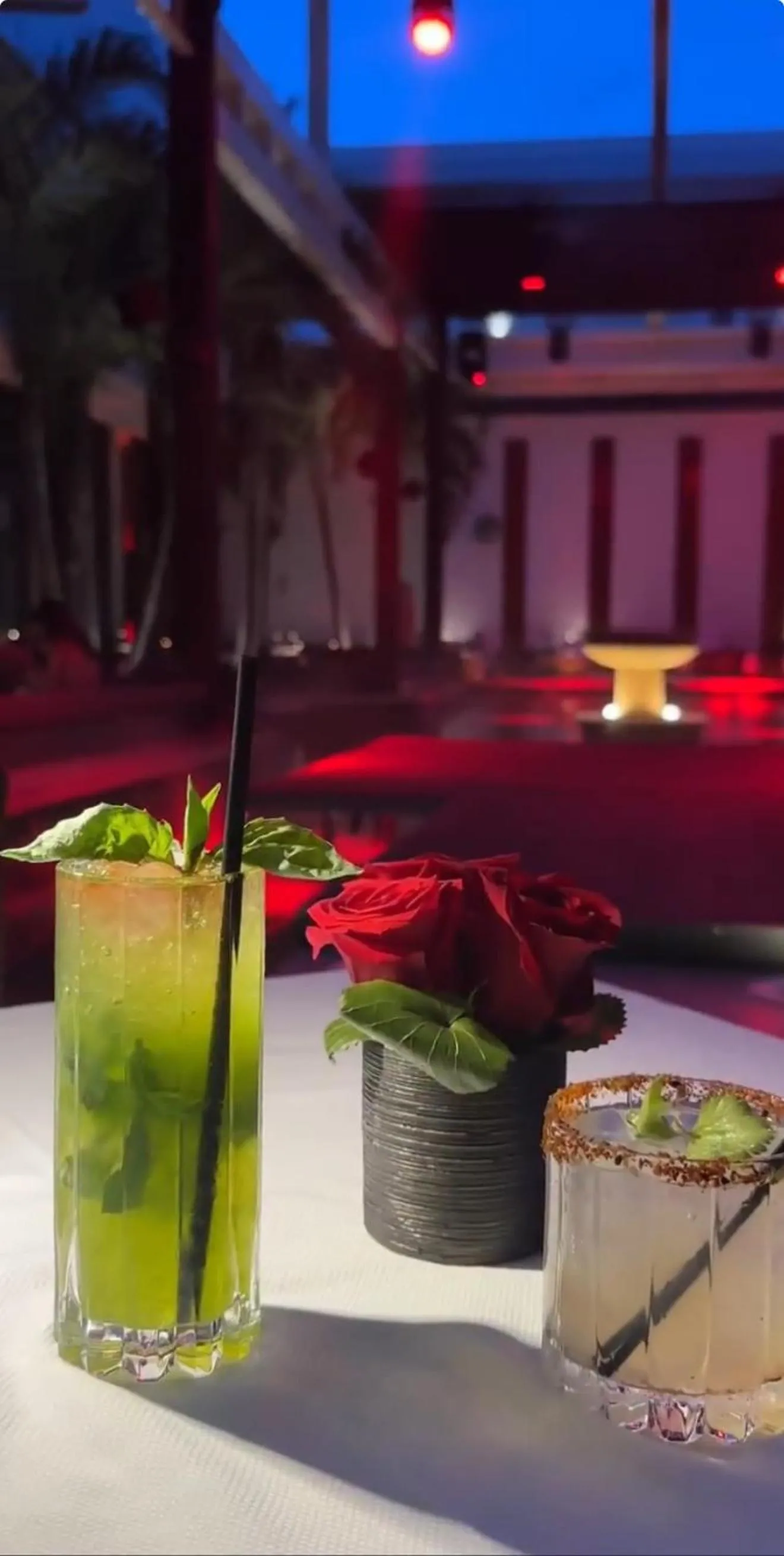 Lounge or bar in THE SETAI 5 STARS HOTEL-RESIDENCE MIAMI BEACH OCEANVIEW 2 Bedroom UNIQUE