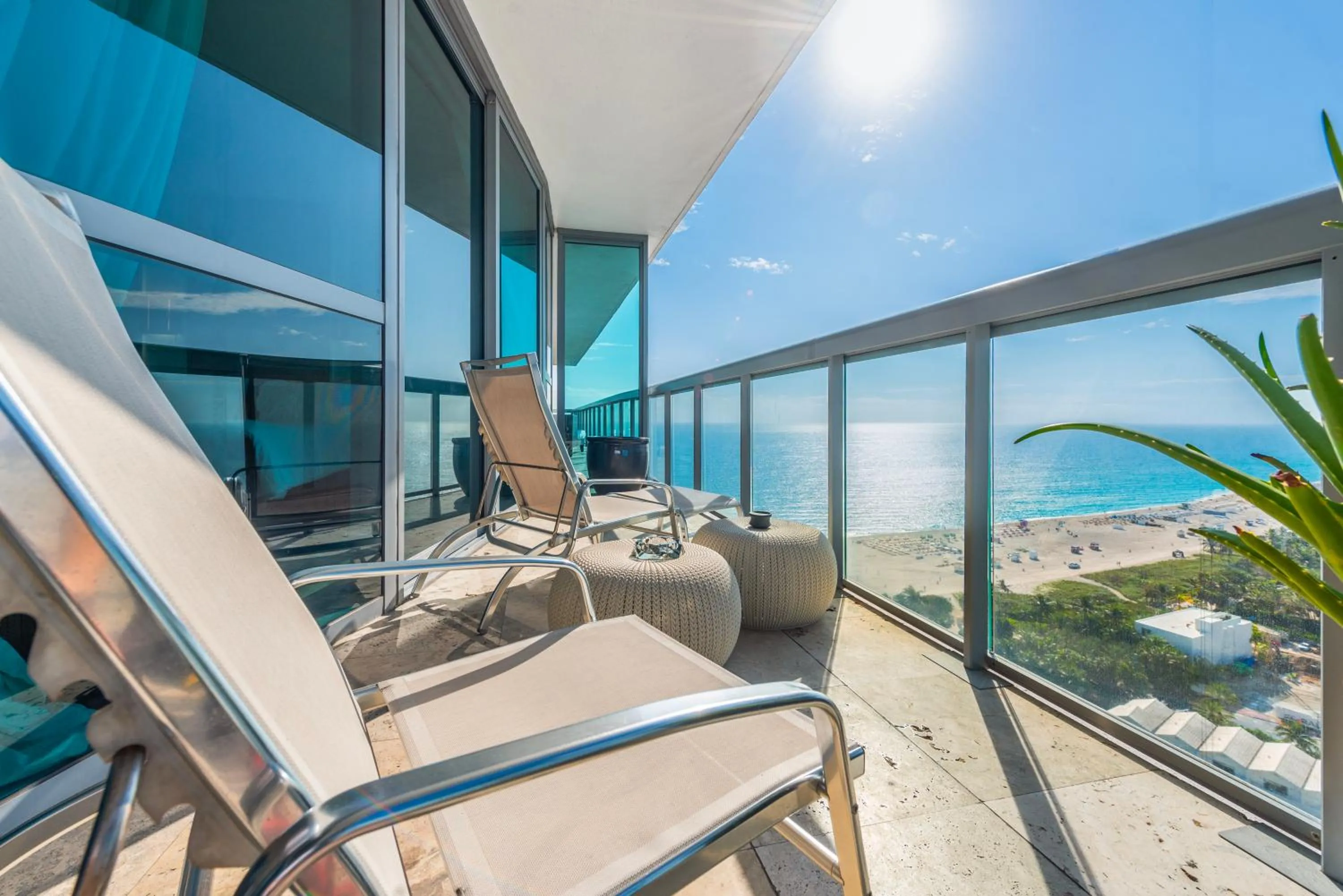 Patio in THE SETAI 5 STARS HOTEL-RESIDENCE MIAMI BEACH OCEANVIEW 2 Bedroom UNIQUE