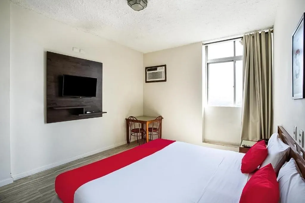 Bedroom, Bed in Hotel InterAmericana