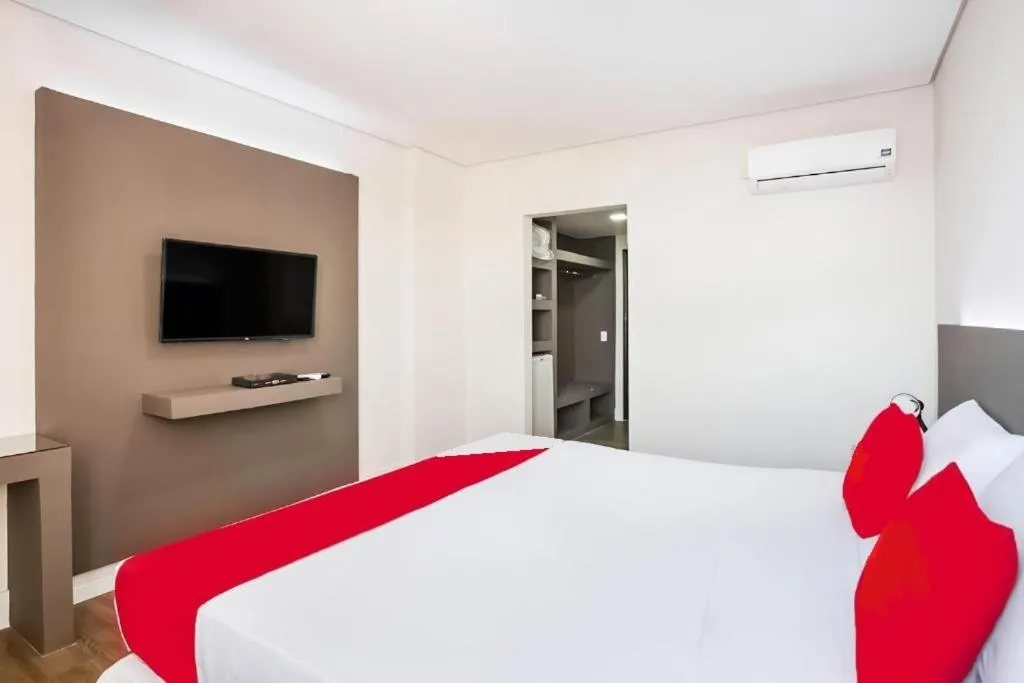 Bedroom, Bed in Hotel InterAmericana