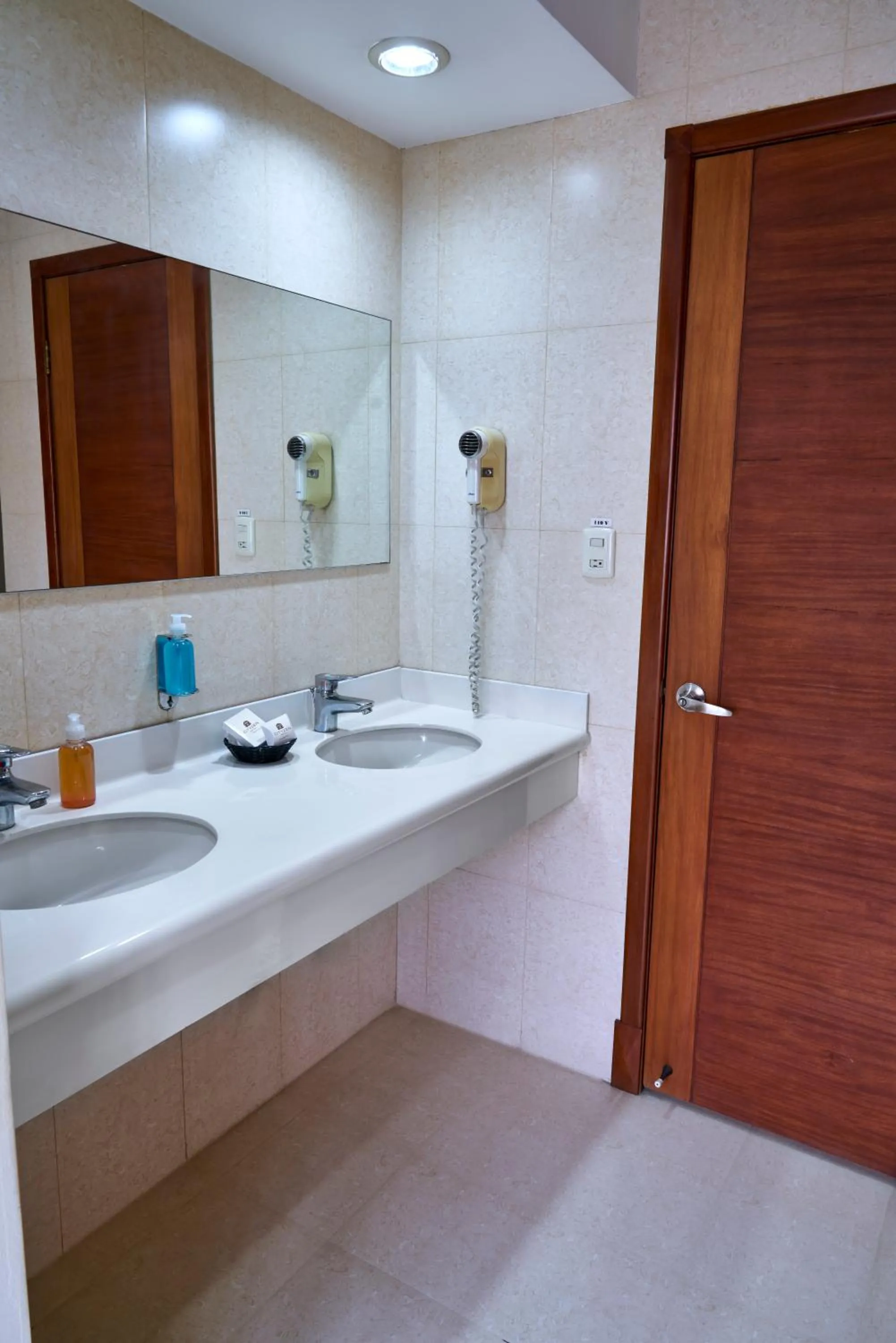 Bathroom in Hotel Cityzen Guayaquil