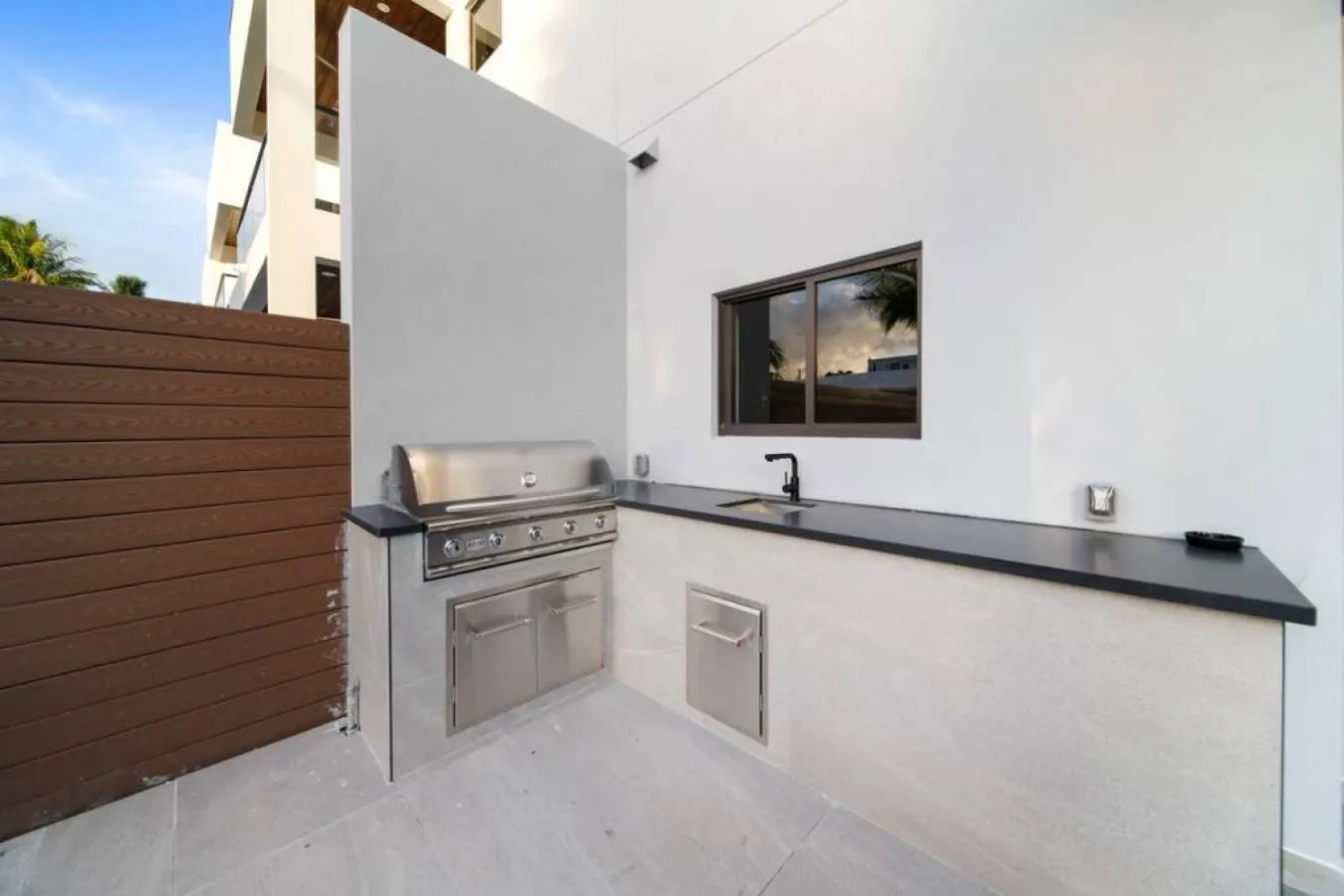 BBQ facilities in The Elements Home with 2 Pools