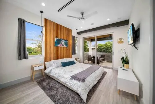 Luxury Home w 2 Pools near Beach