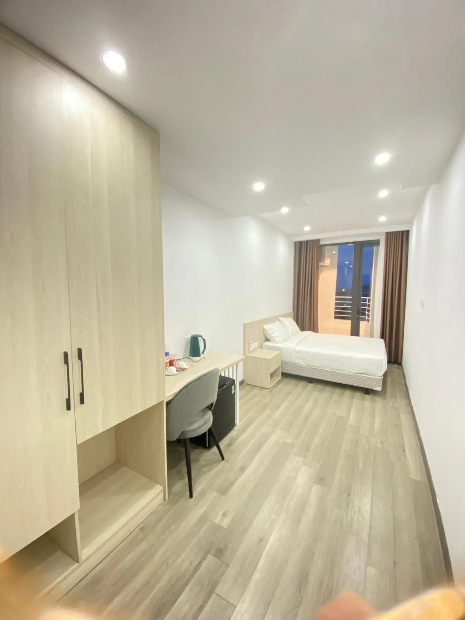 King Room with Balcony in GOODTECH LUXURY Hotel & Apartment King Room with Balcony in GOODTECH LUXURY Hotel & Apartment